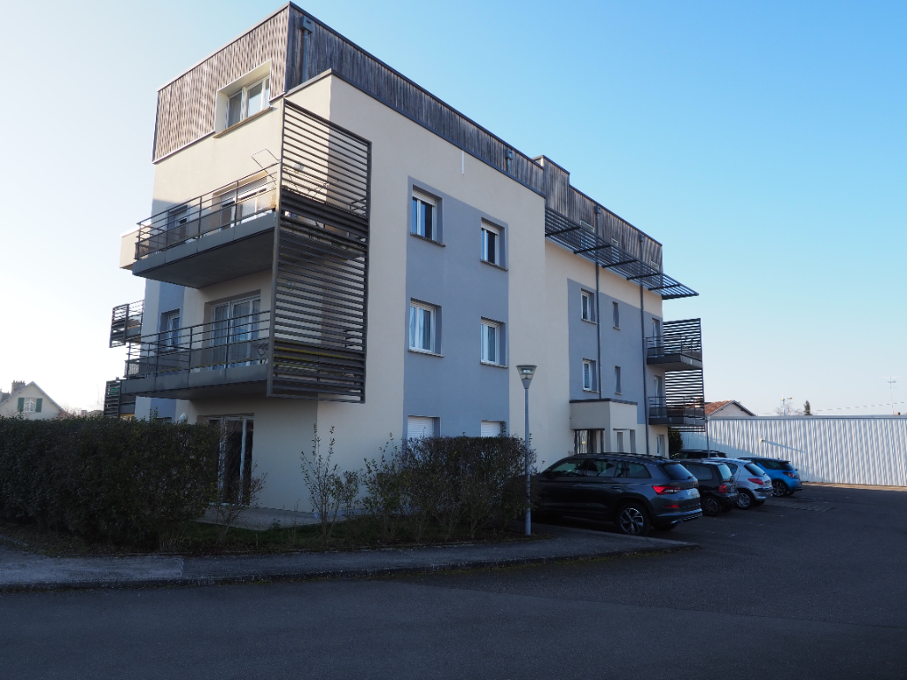 Unique à CHARMES, Magnifique appartement T3 avec double Terrasse et parking