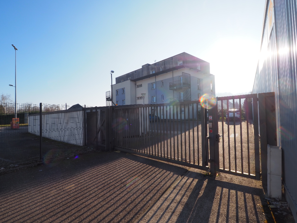 Unique à CHARMES, Magnifique appartement T3 avec double Terrasse et parking