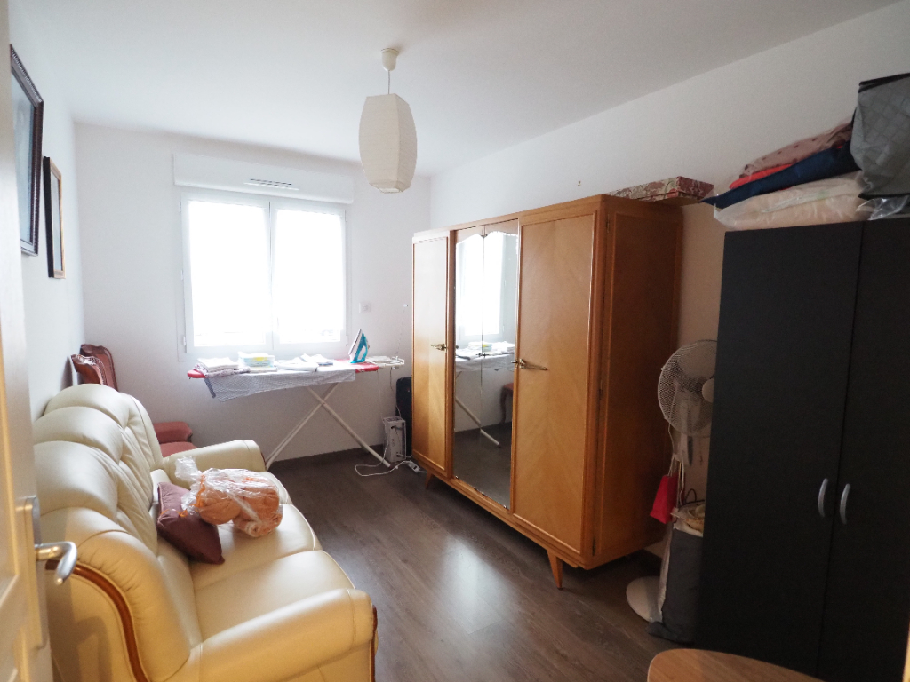 Unique à CHARMES, Magnifique appartement T3 avec double Terrasse et parking