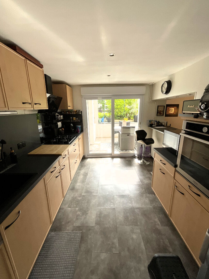 Photo Maison Seichamps 6 pièce(s) 136 m2 image 3/6