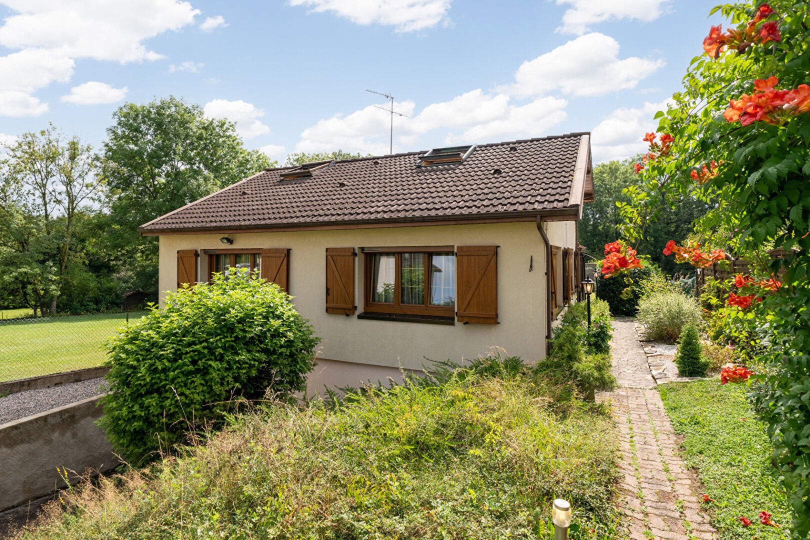 Nouveau. Magnifique pavillon individuel à vendre à Damelevières