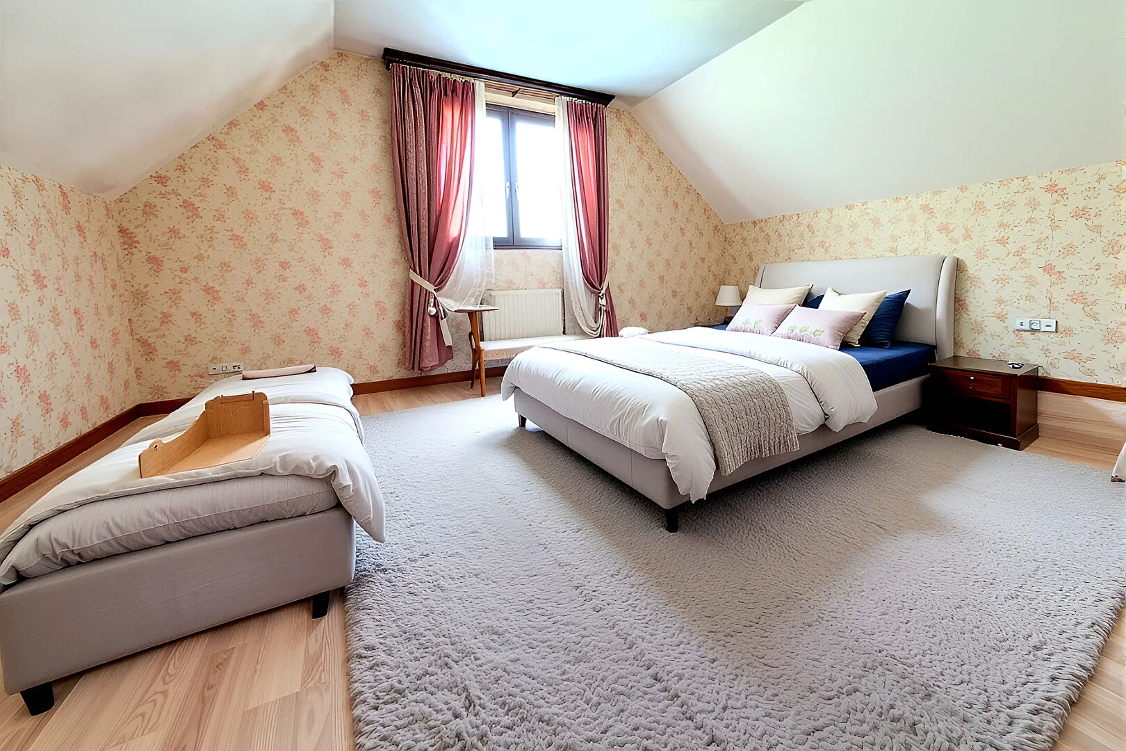 Exclusivité, rare. Magnifique pavillon sur sous-sol complet avec 4 chambres.