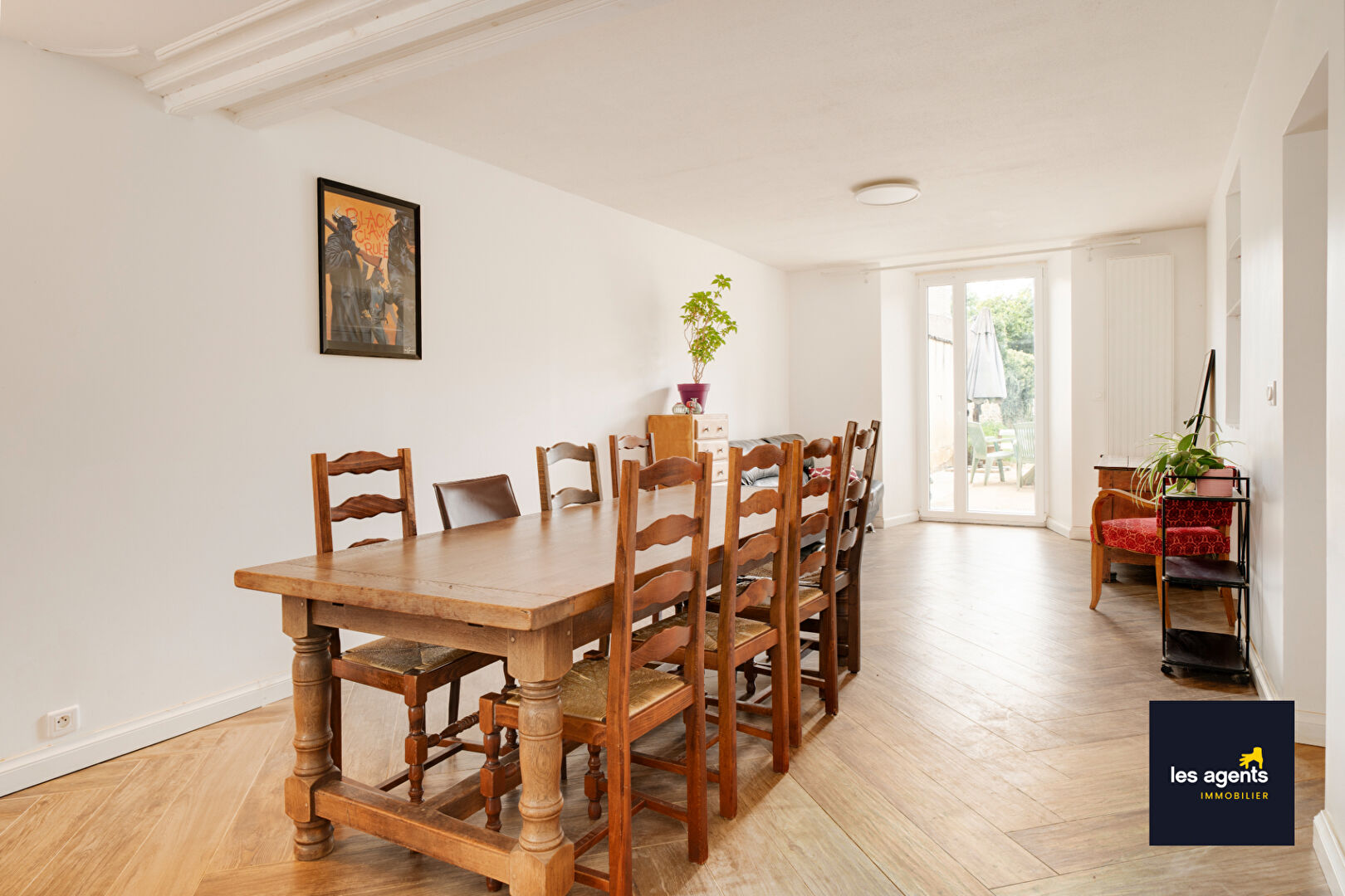 Maison Ceintrey  avec 5 chambres, nouveauté en exclusivité.