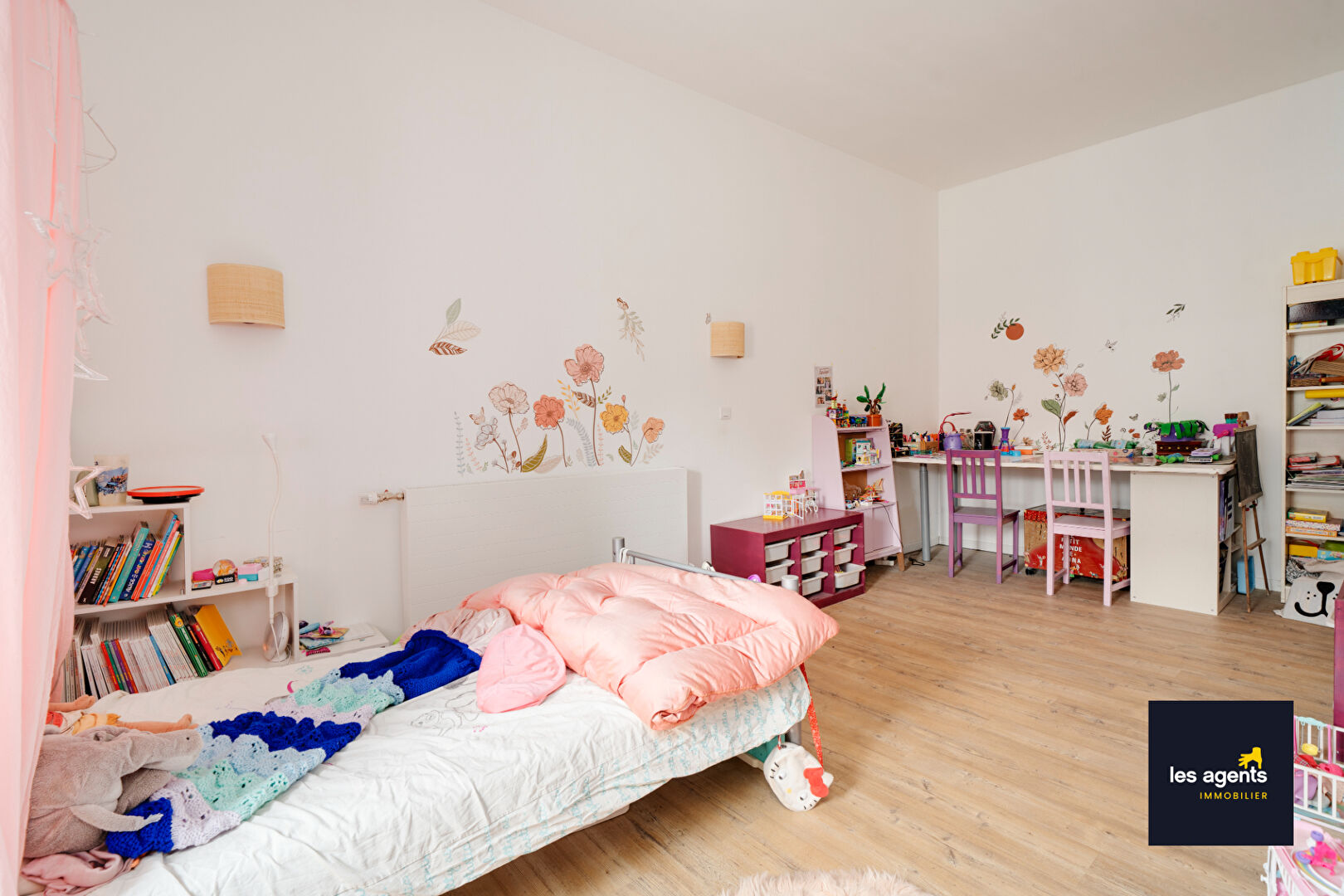 Maison Ceintrey  avec 5 chambres, nouveauté en exclusivité.