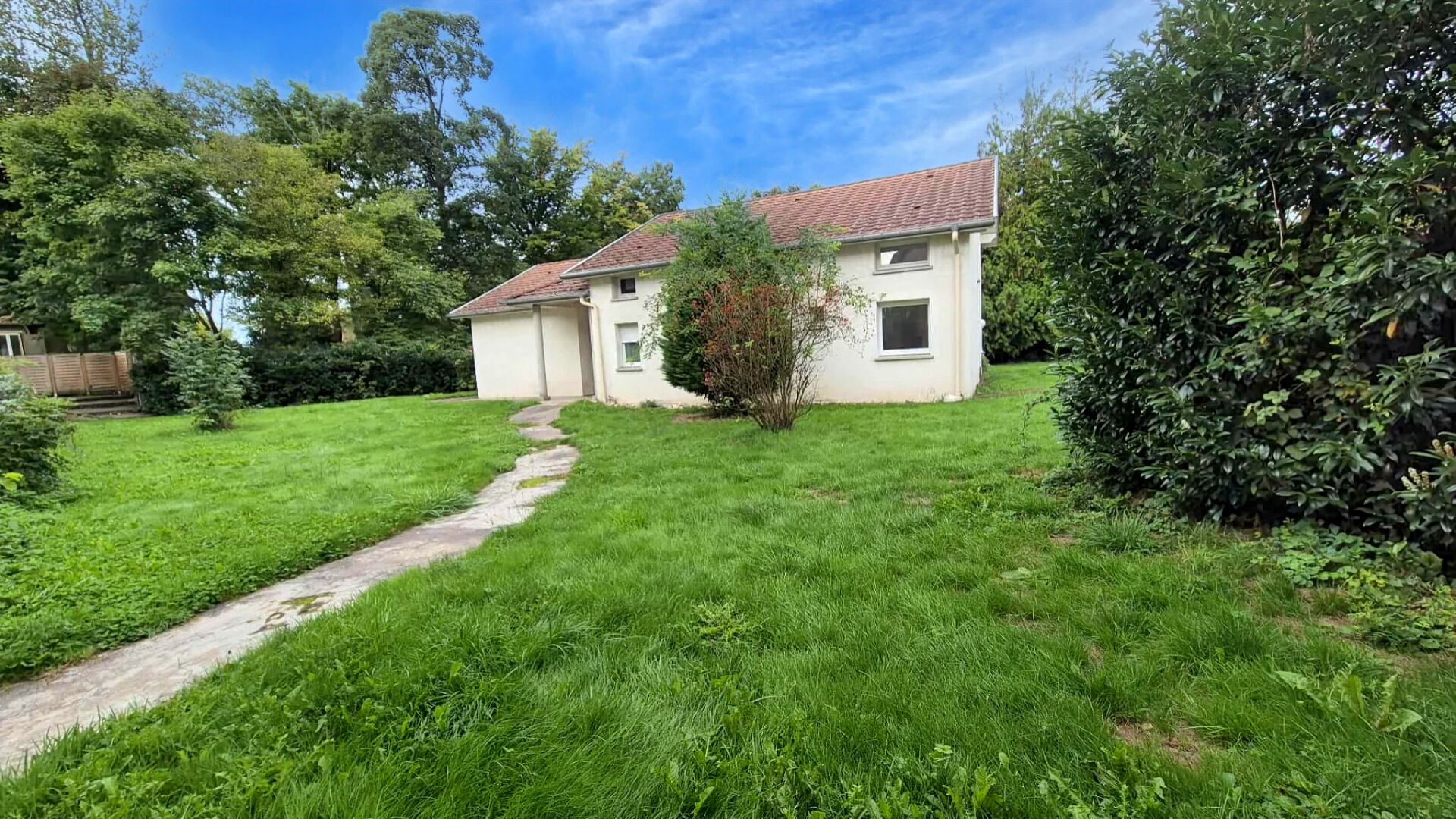 Agence immobilière de MENTOR - SIEGE - MEDIANE - Charmes
