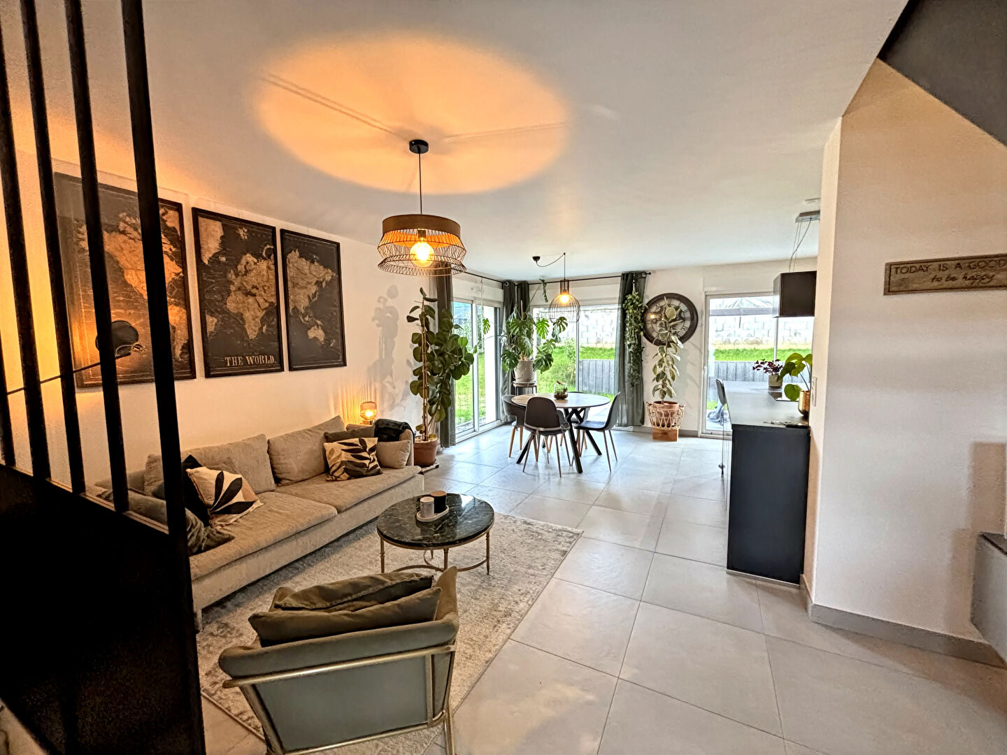 Magnifique maison moderne en exclusivité.