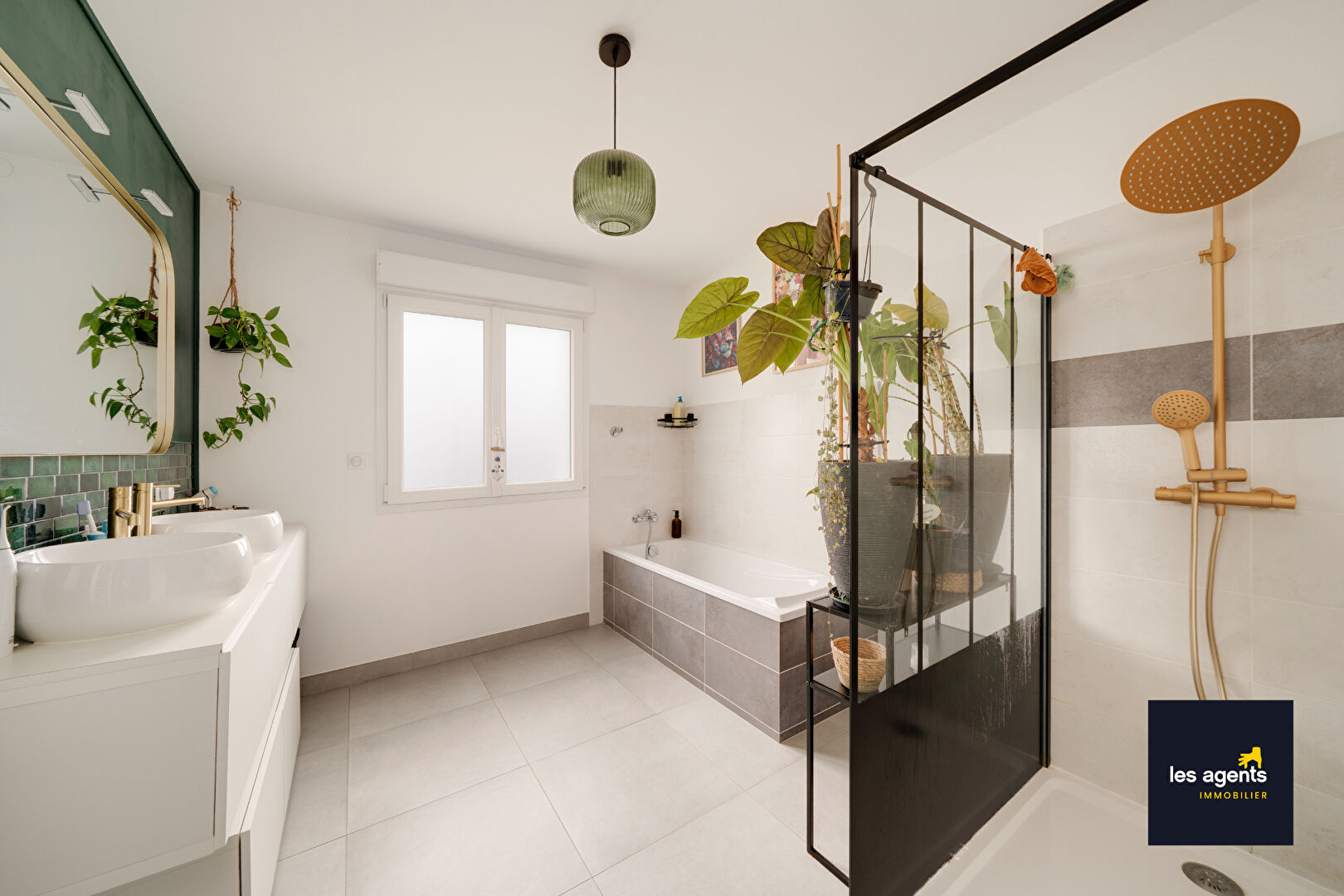 Magnifique maison moderne en exclusivité.