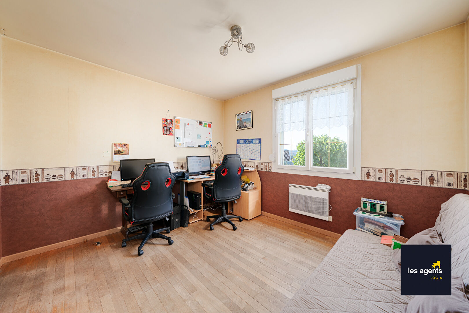 À Vendre Pavillon 7 pièces avec grand terrain et terrasse