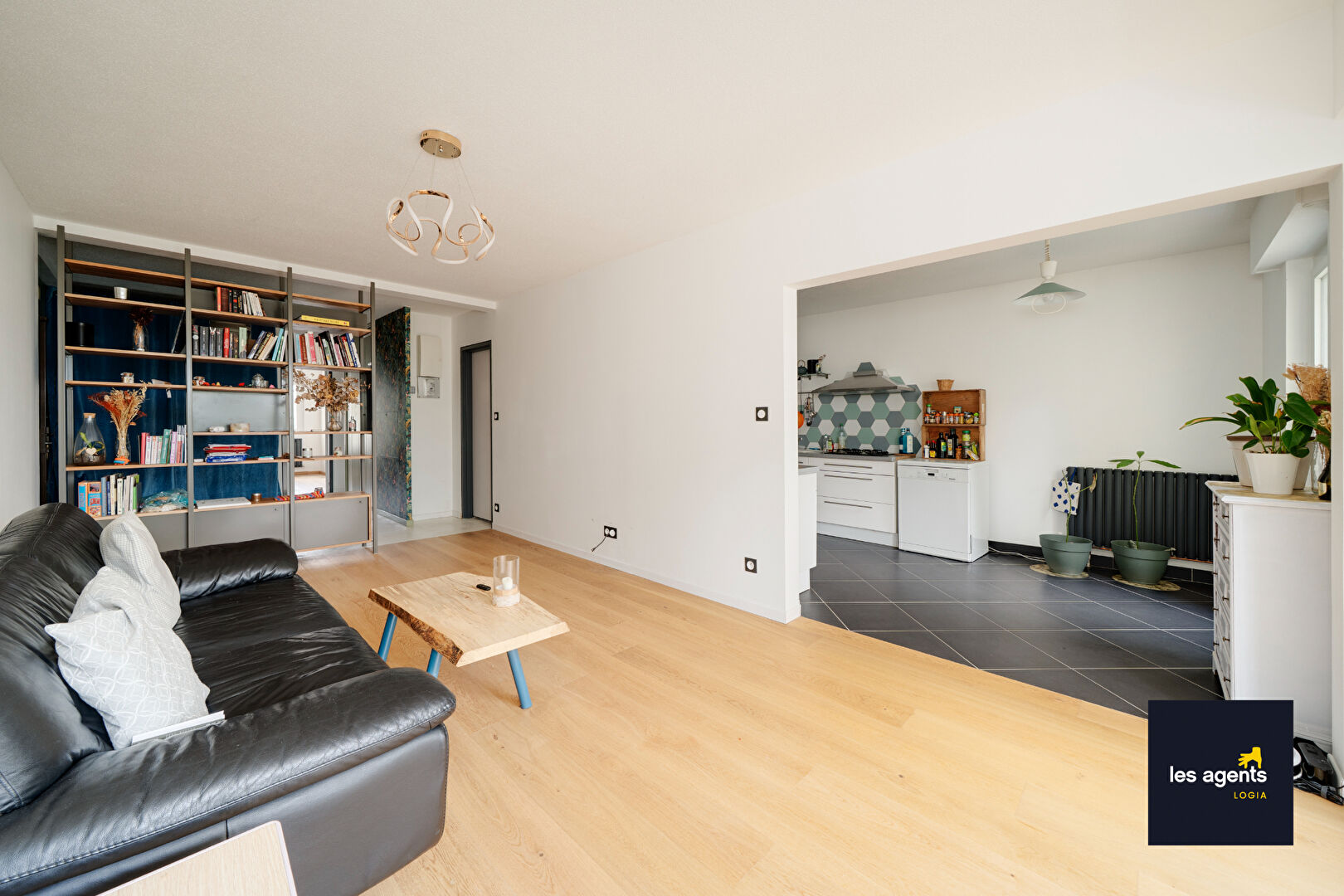 À Vendre - Bel appartement 3 pièces avec balcon et parking à Nancy