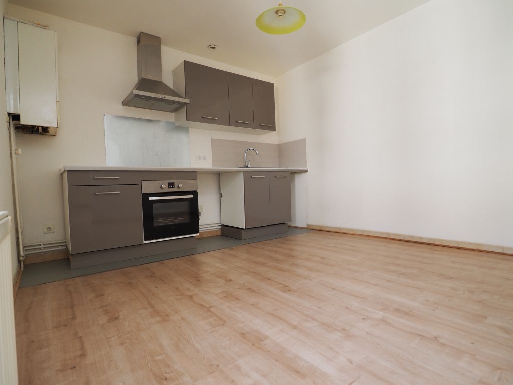 T2 en duplex à  CHARMES