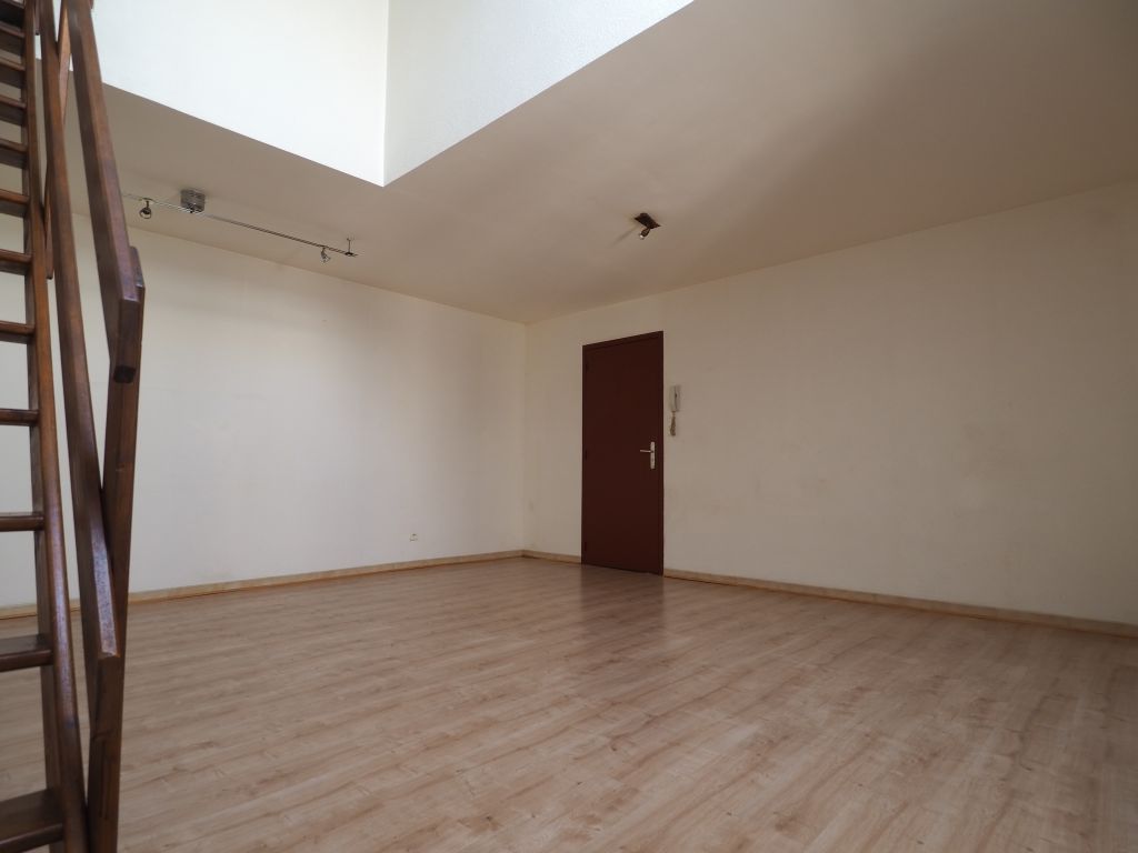 T2 en duplex à  CHARMES