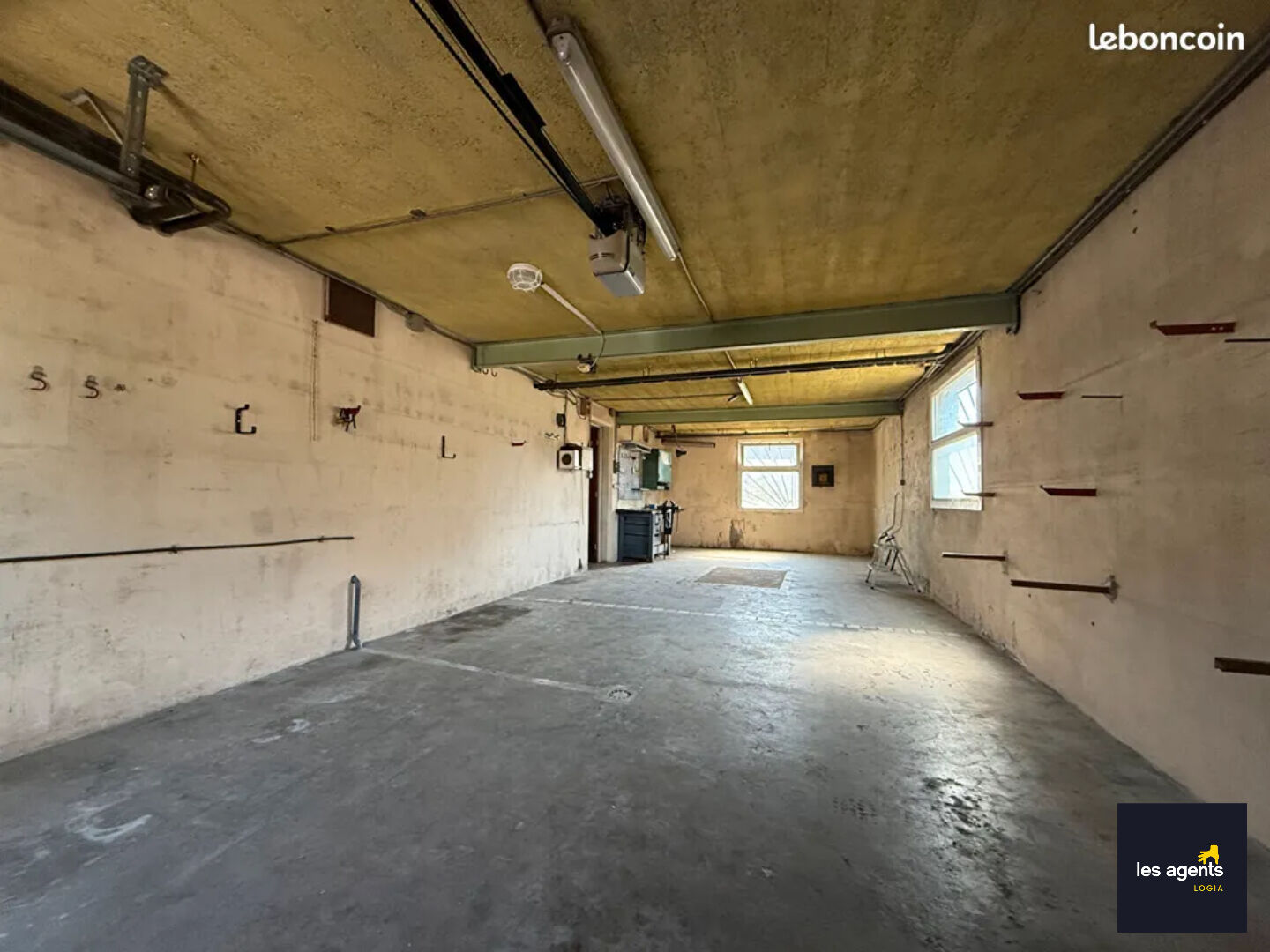 A vendre maison avec beaux volumes