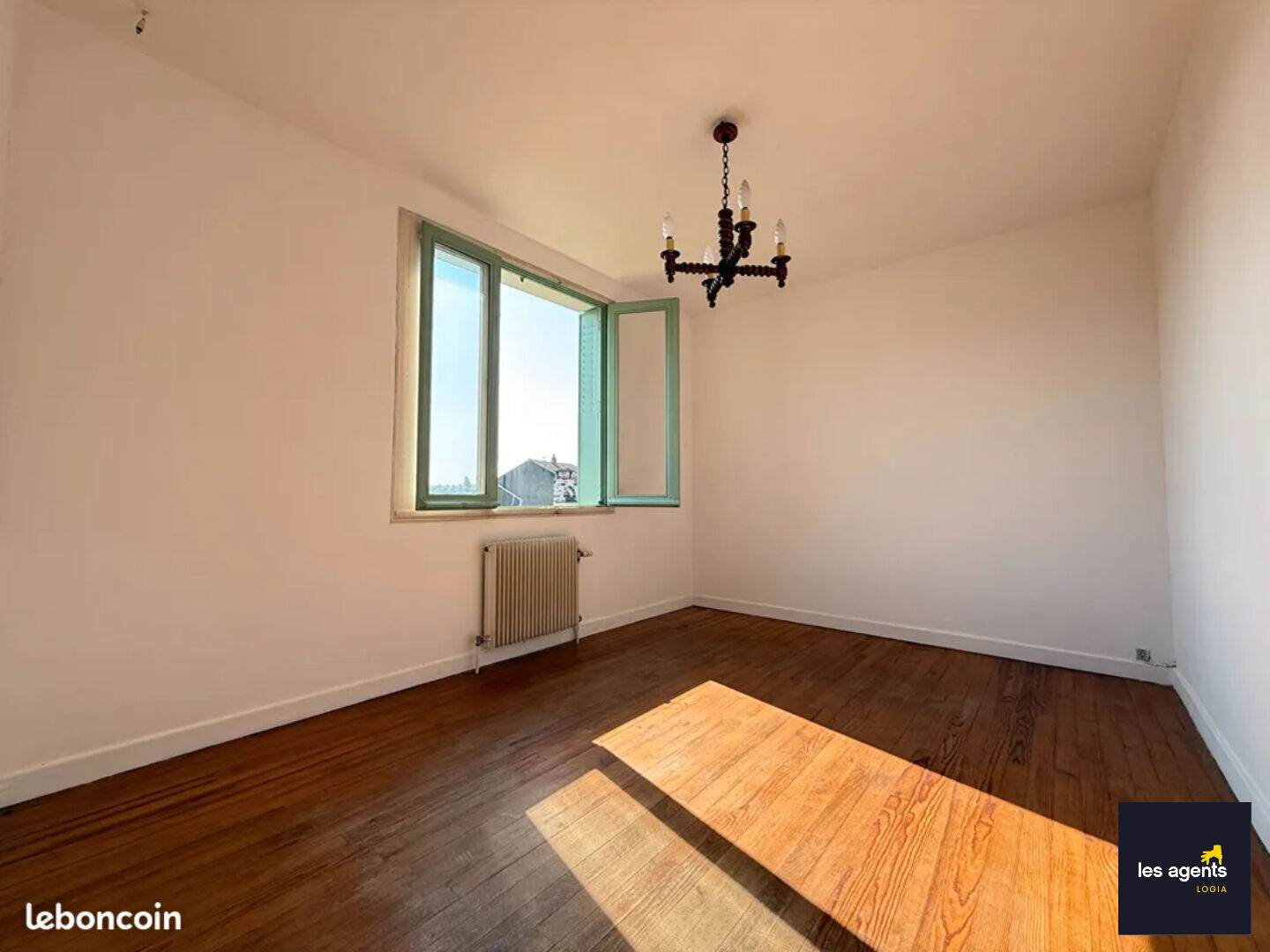 A vendre maison avec beaux volumes