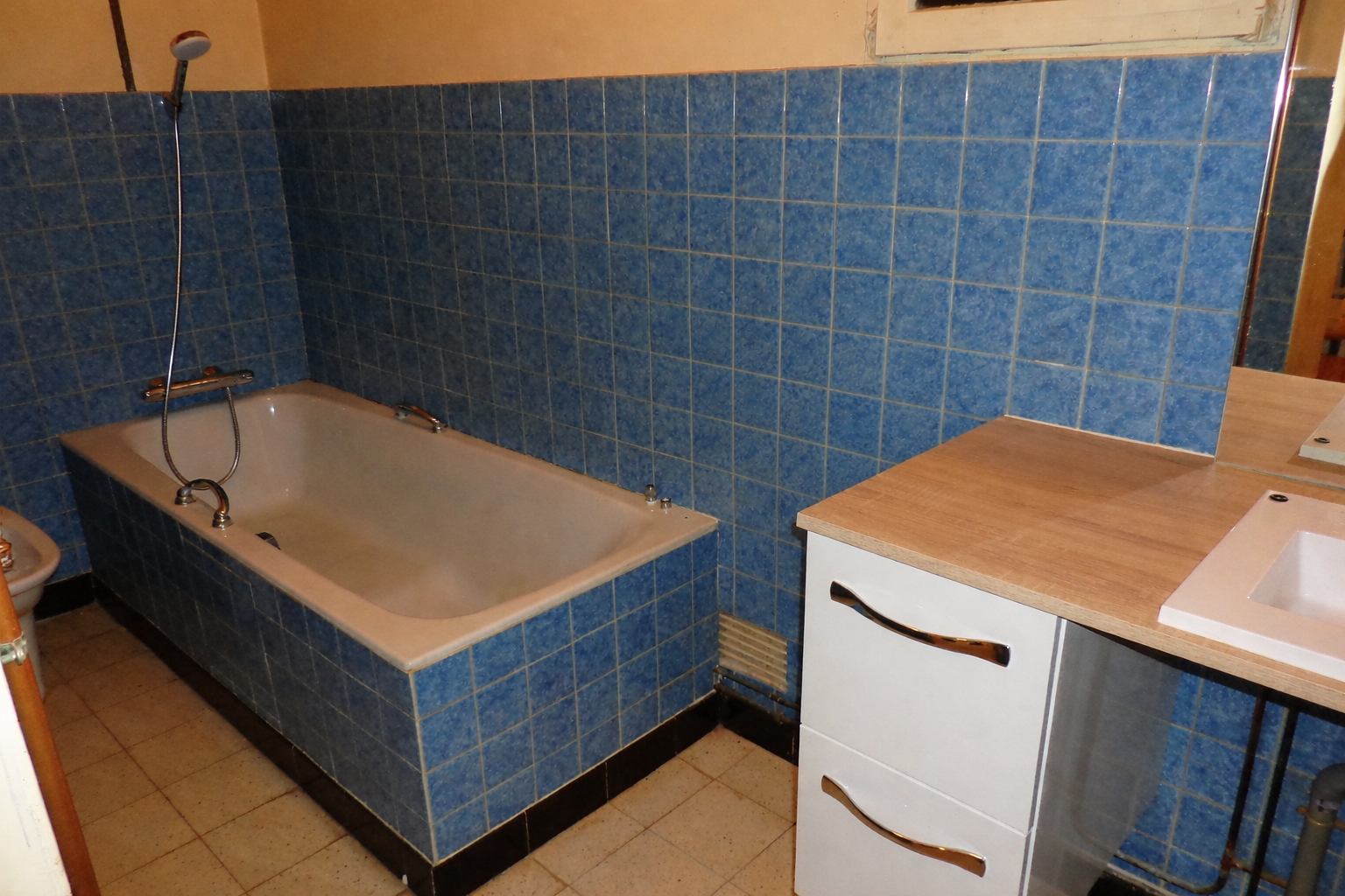 Maison  3 pièce(s) 100 m2