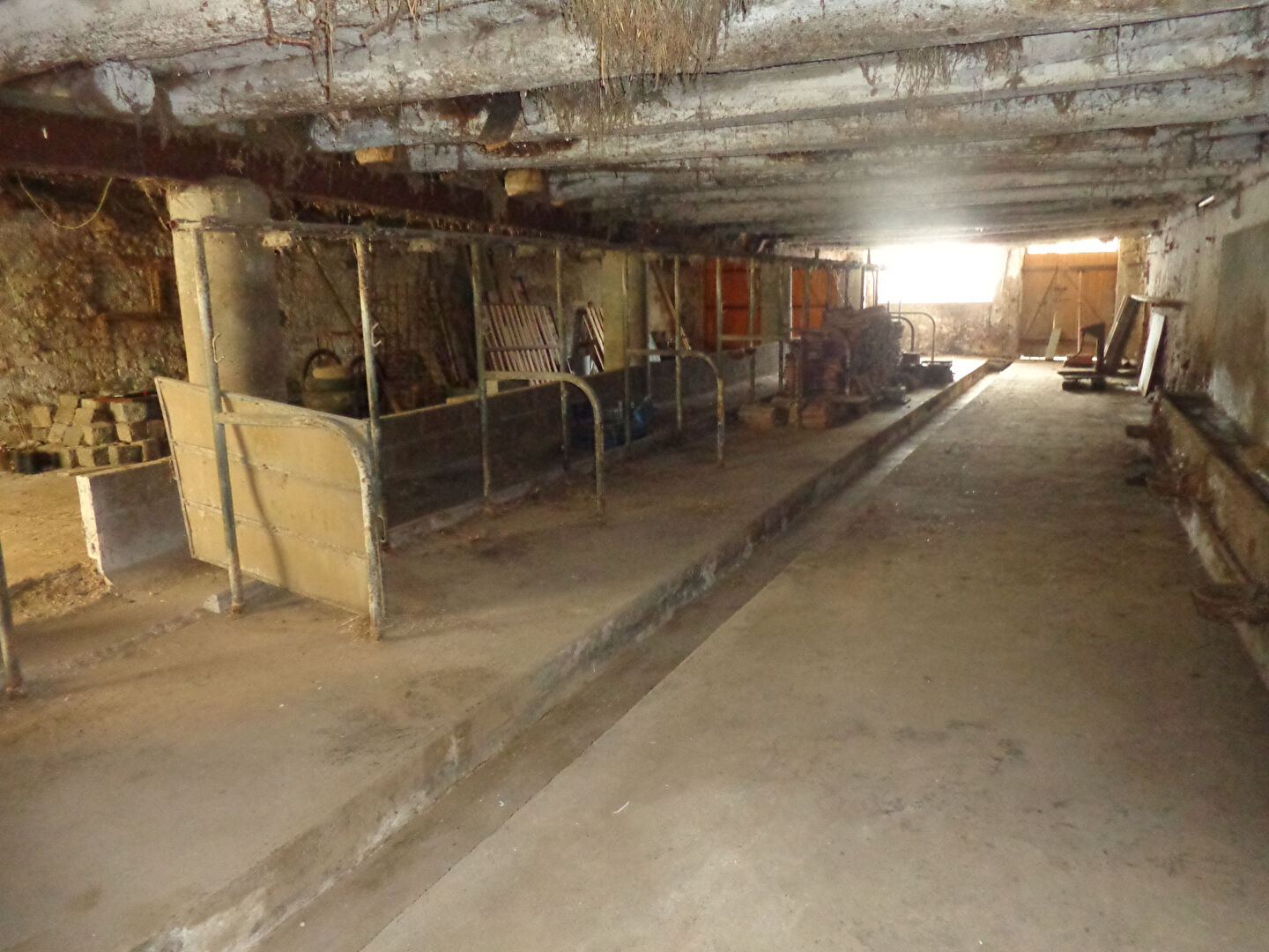 Maison  3 pièce(s) 100 m2