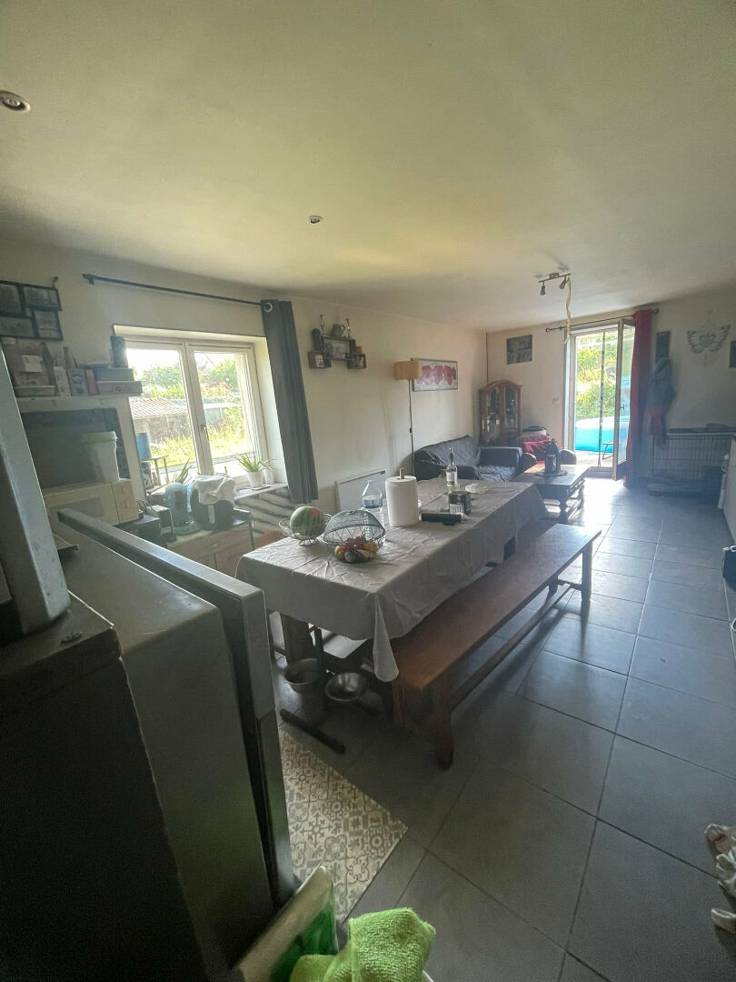 Maison Rugney 6 pièce(s) 194 m2