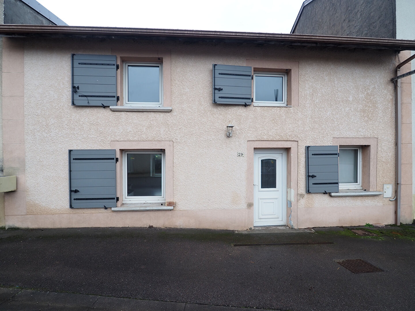 Maison de village au calme