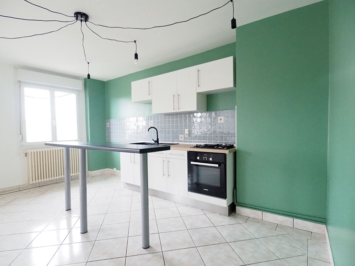 Appartement T4 à CHARMES