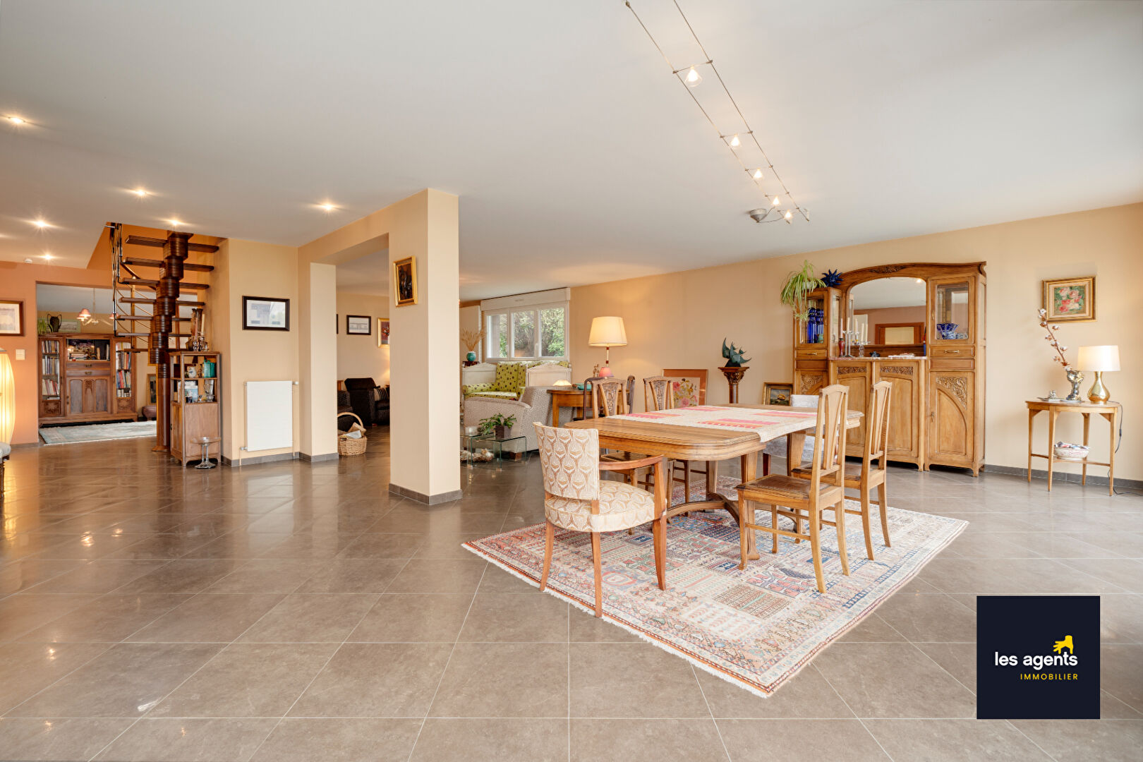 Maison exceptionnelle limite Saint Max/Dommartemont 9 pièce(s)