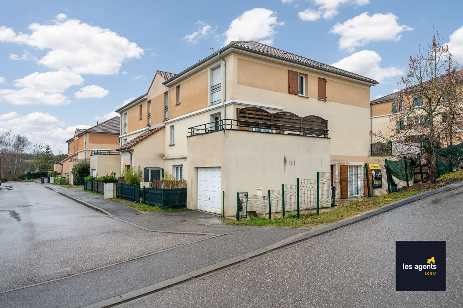 Appartement RDC  Neuves Maisons 2 pièce(s) 50 m2 + terrasse