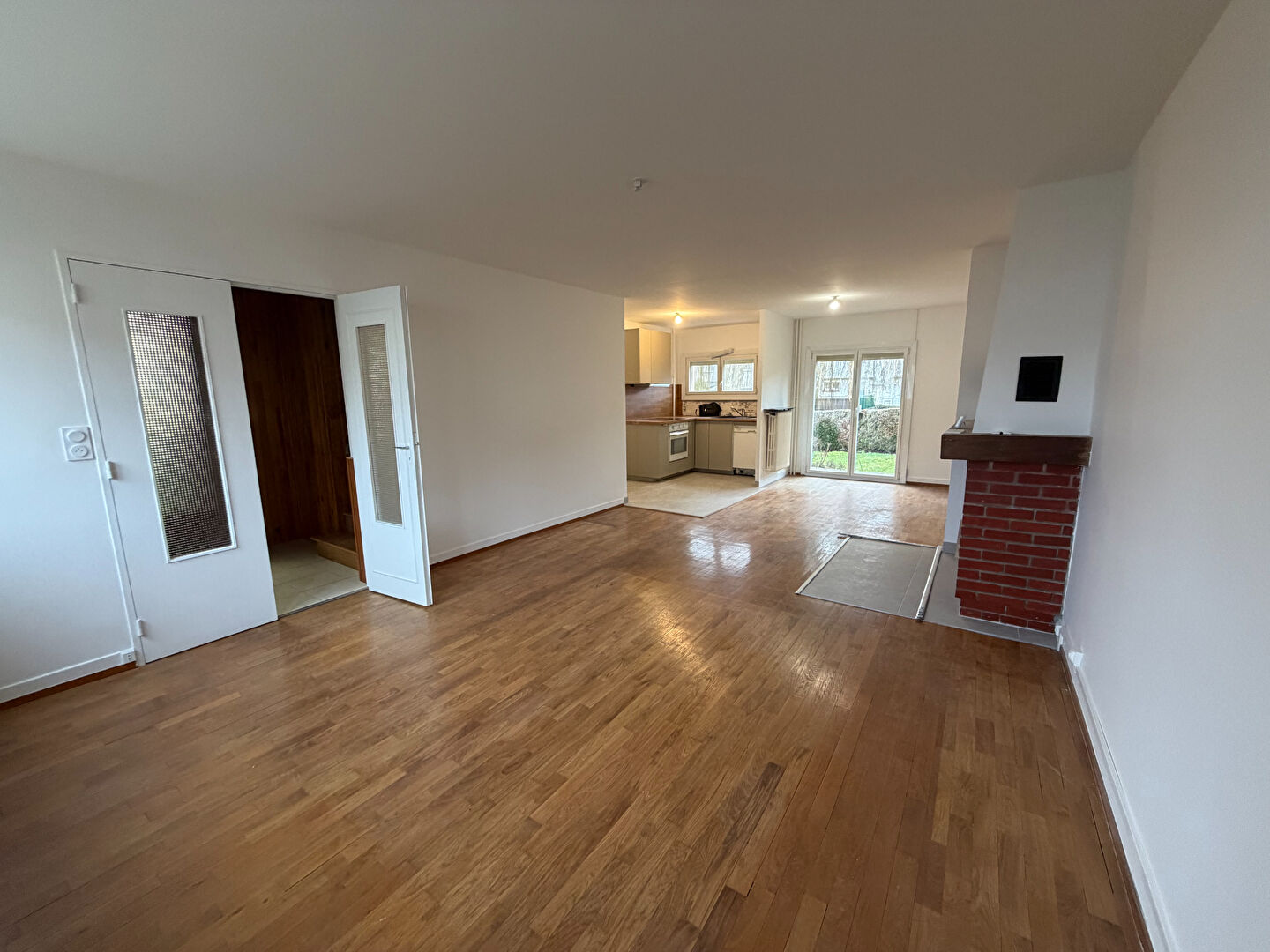 Maison  5 pièce(s) 81 m2