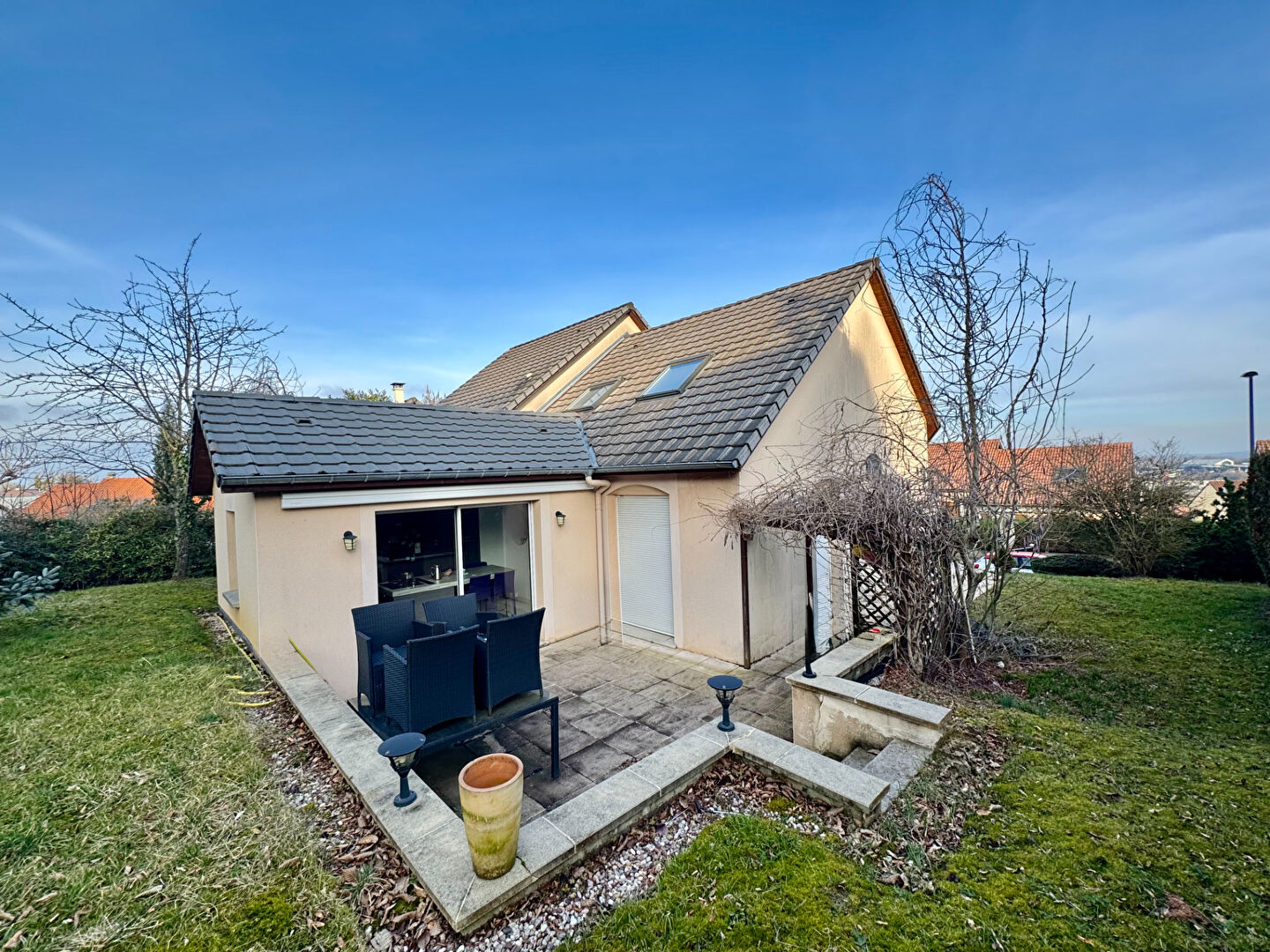 Maison de Prestige à Vendre à Houdemont - 8 Pièces, 5 Chambres