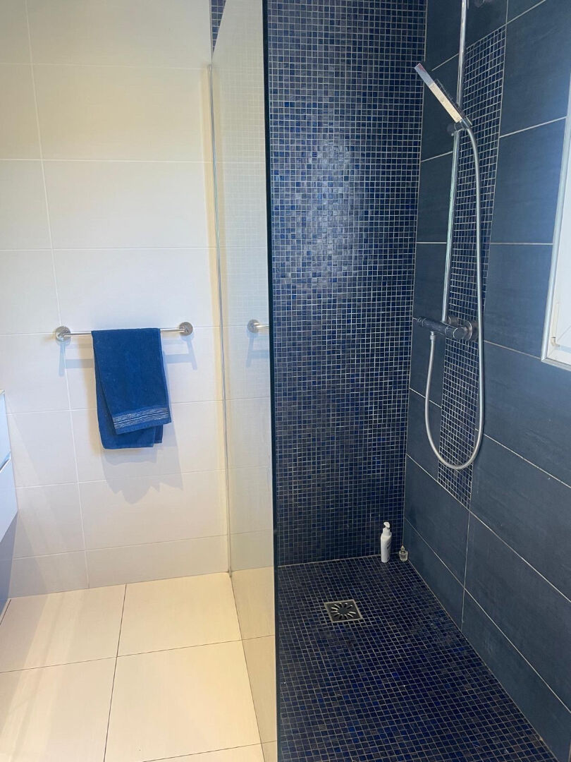 Maison de Prestige à Vendre à Houdemont - 8 Pièces, 5 Chambres