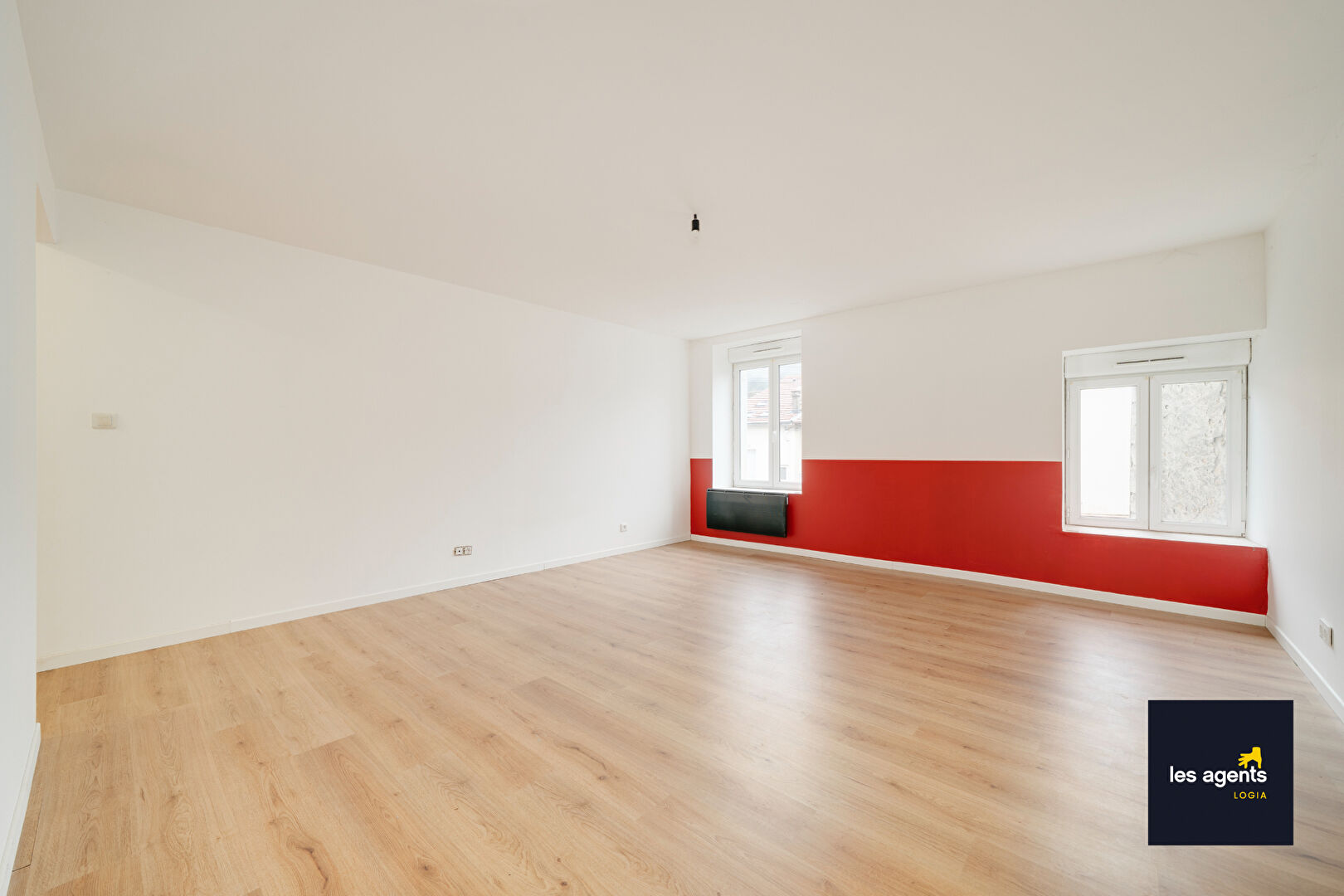 Maison  5 pièce(s) 160 m2 + cour