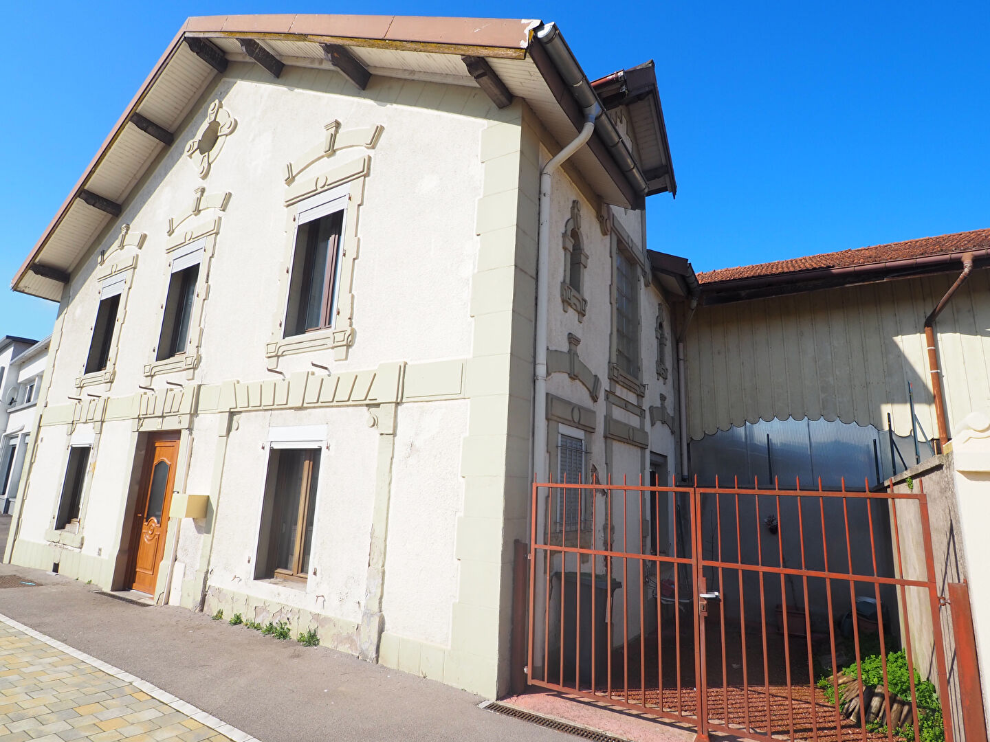 Maison Charmes 5 pièce(s) 160 m2