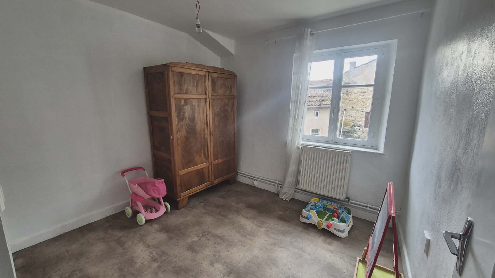 Maison  3 pièce(s) 90 m2