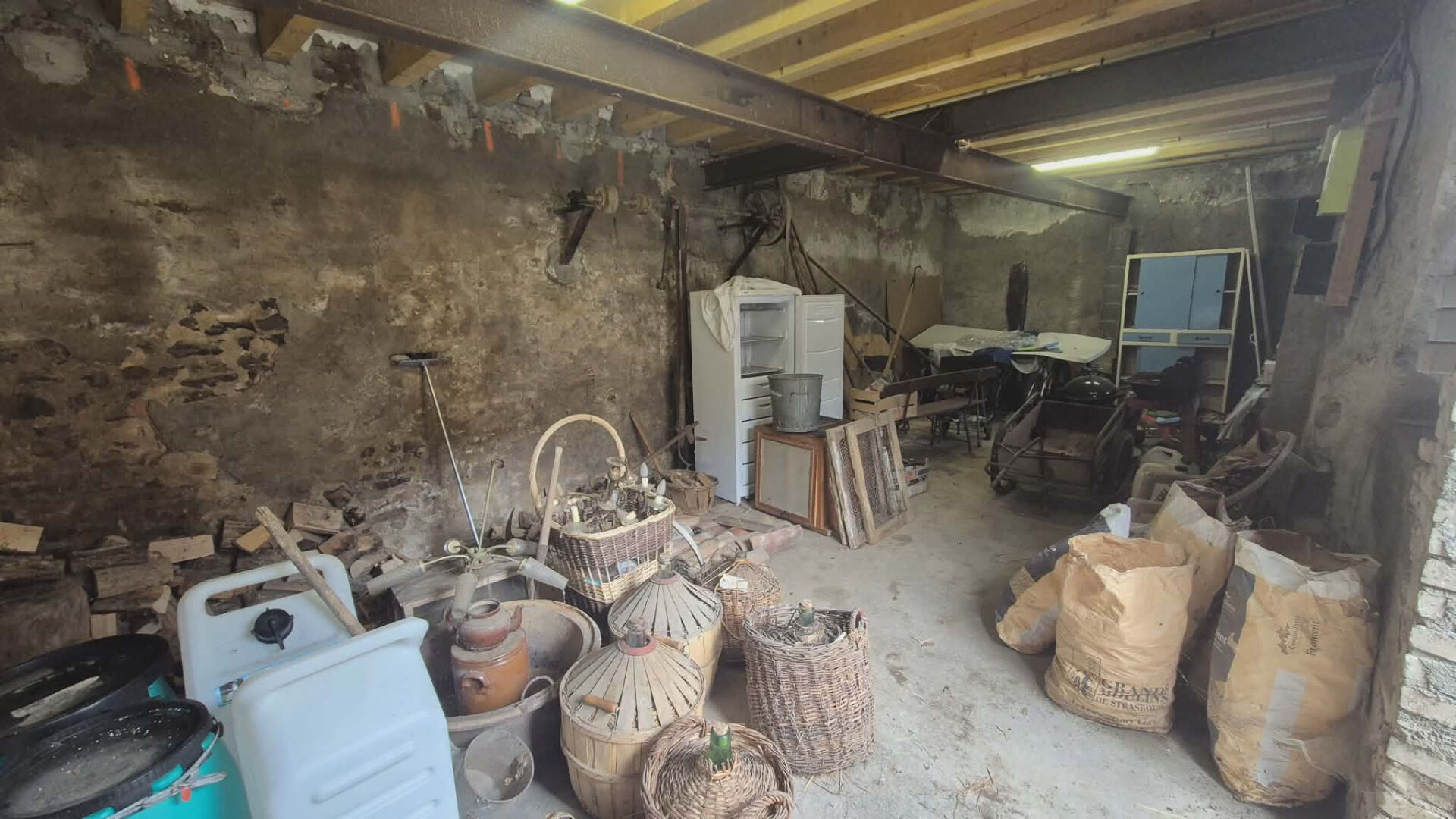 Maison  3 pièce(s) 90 m2