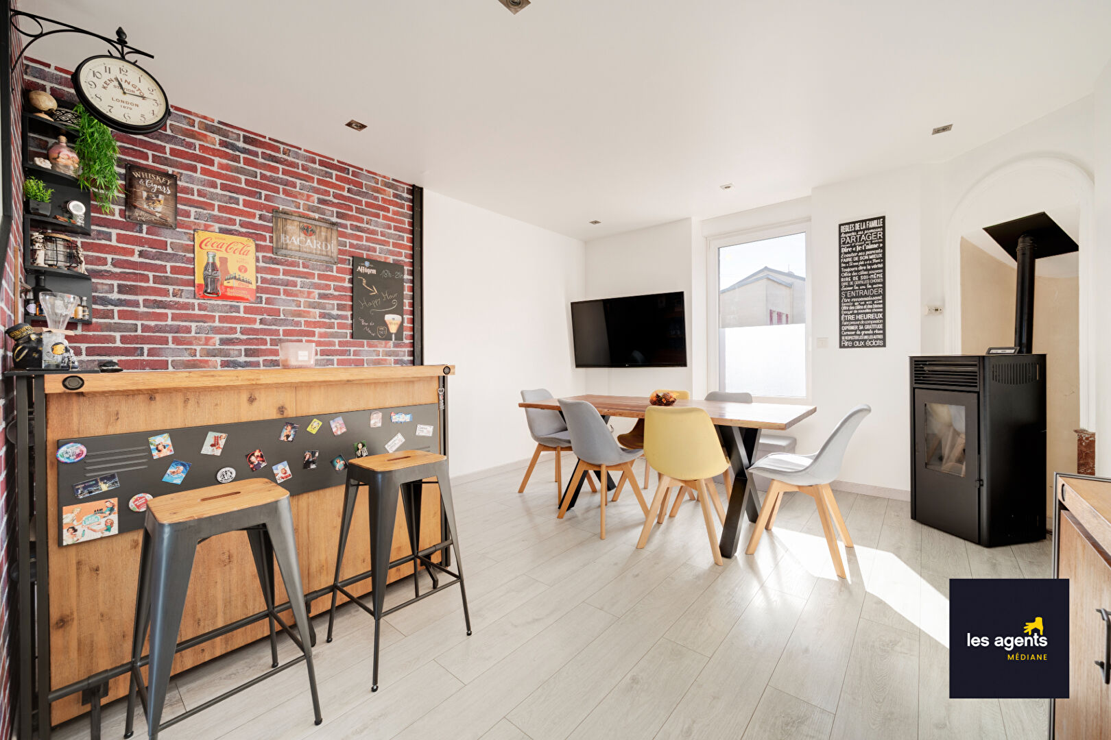 Maison Moncel Sur Seille 6 pièce(s) 140 m2