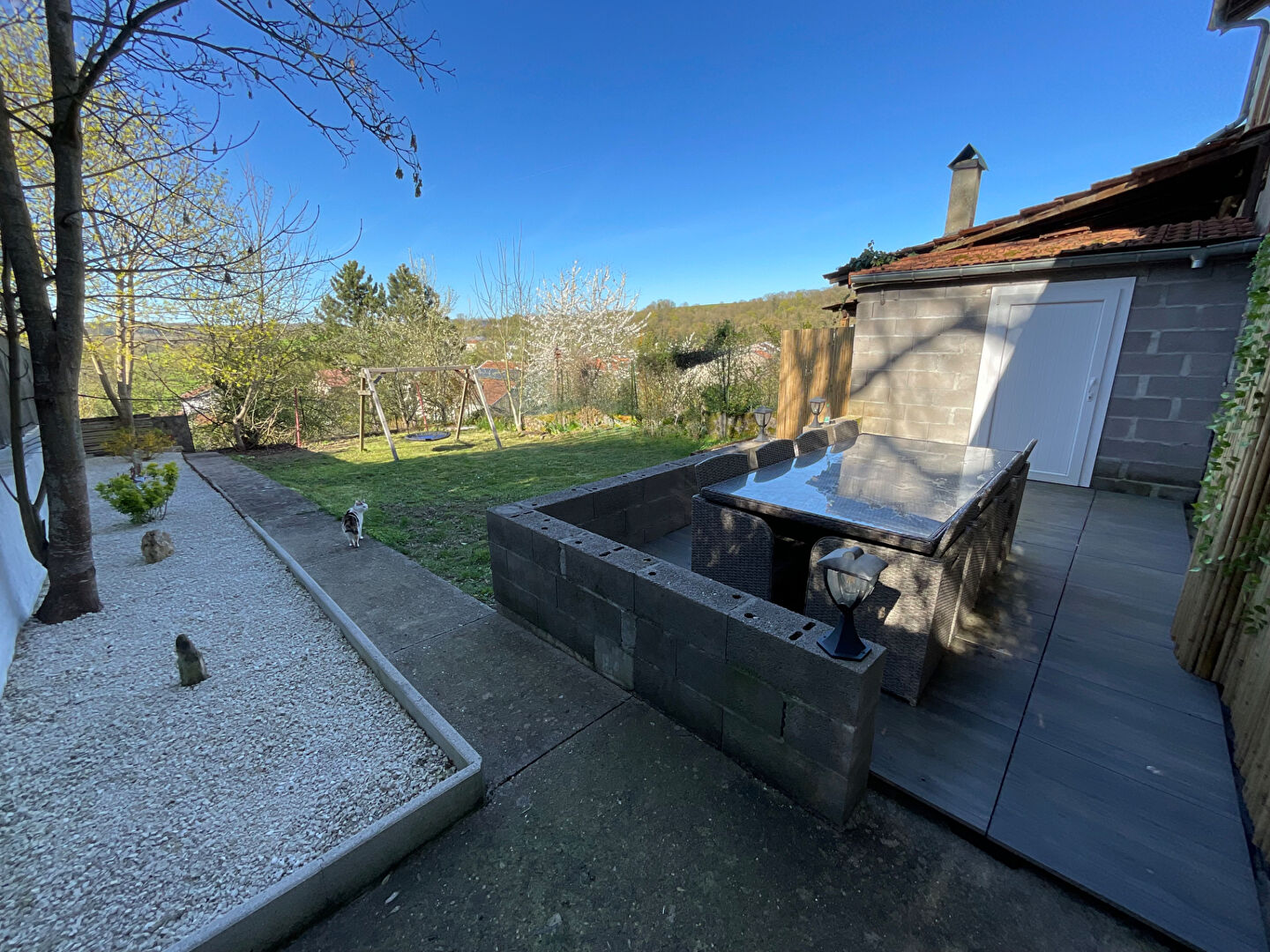 Maison Moncel Sur Seille 6 pièce(s) 140 m2