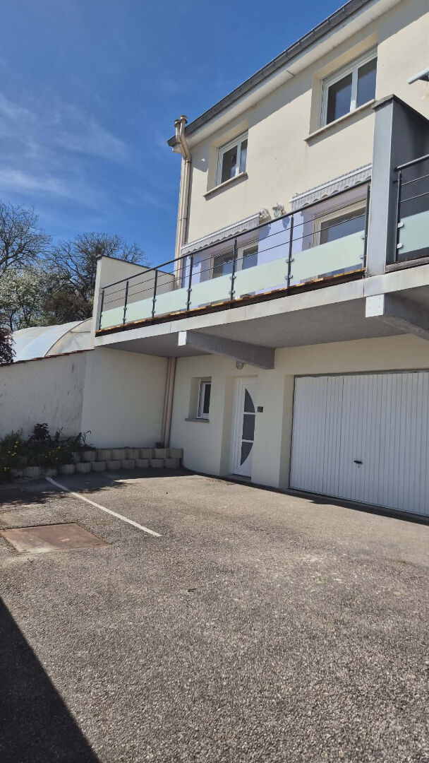 Maison Ambacourt 4 pièce(s) 94 m2