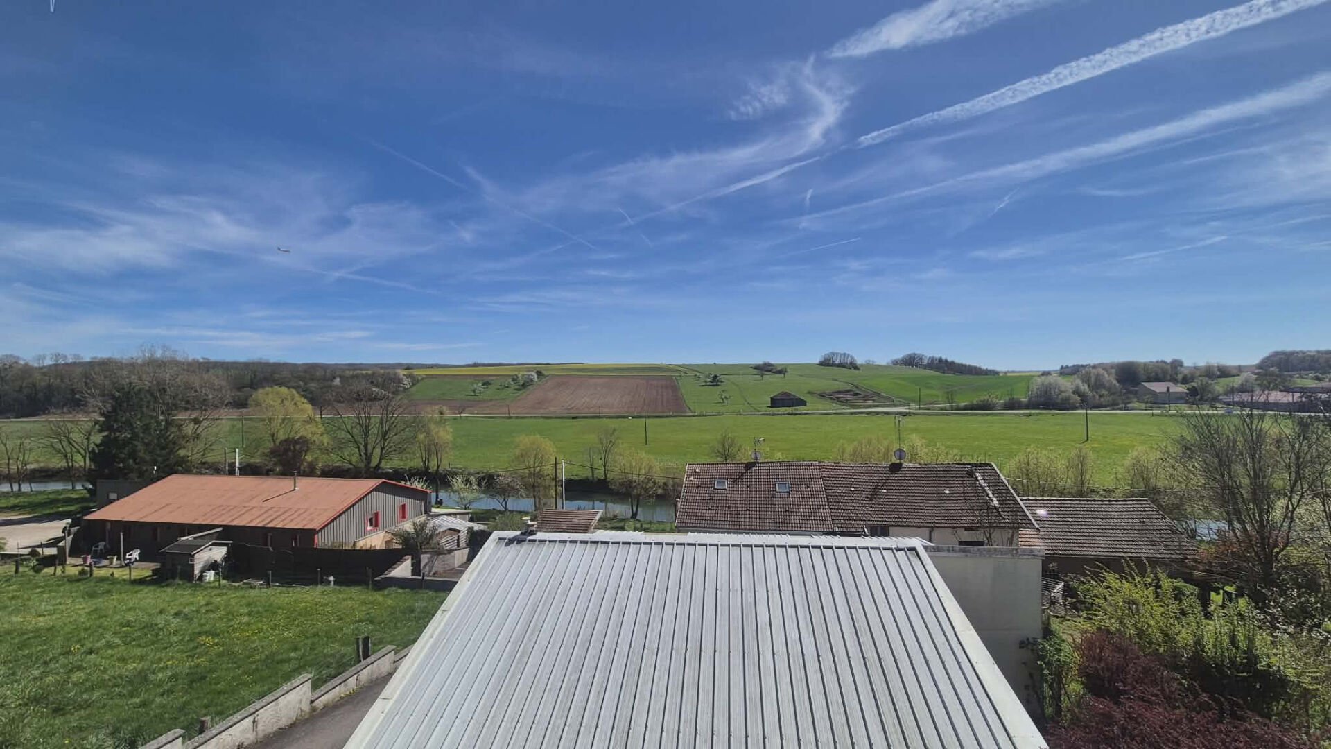 Maison Ambacourt 4 pièce(s) 94 m2