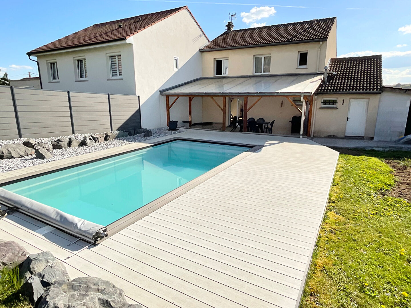 Maison Pulligny 5 pièce(s) 95m2 avec piscine