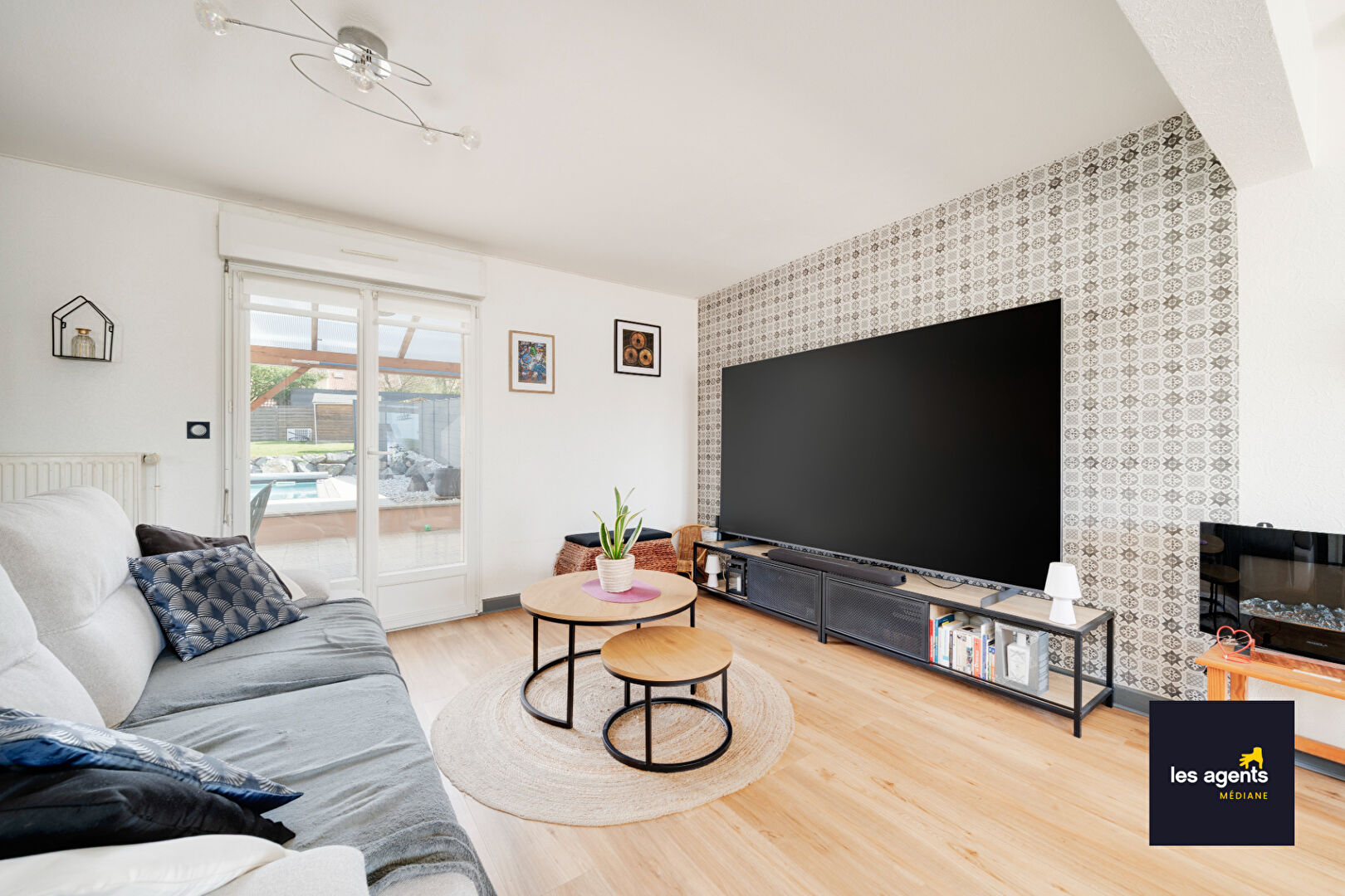 Maison Pulligny 5 pièce(s) 104m2 avec piscine