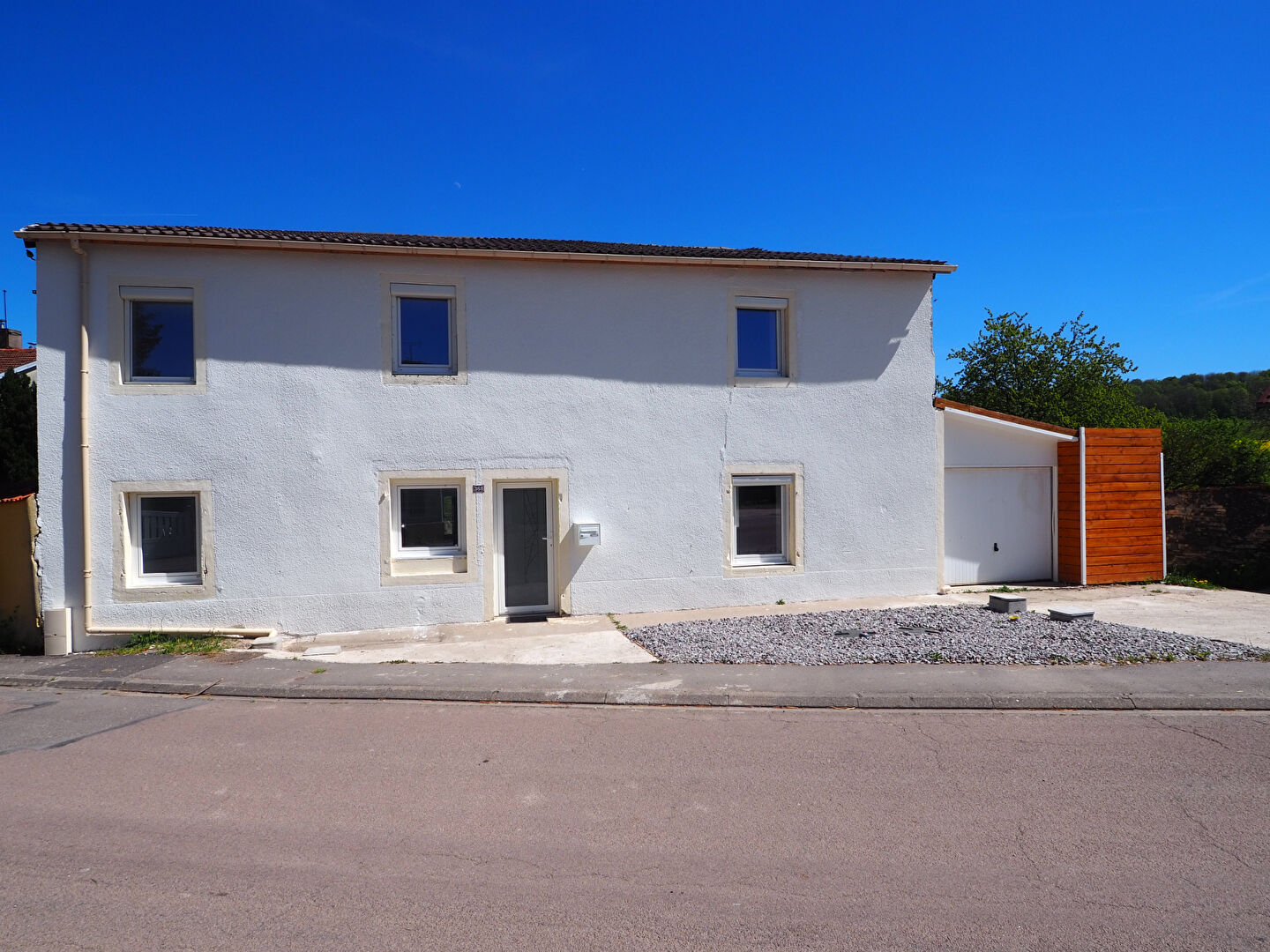 Maison individuelle entièrement rénovée