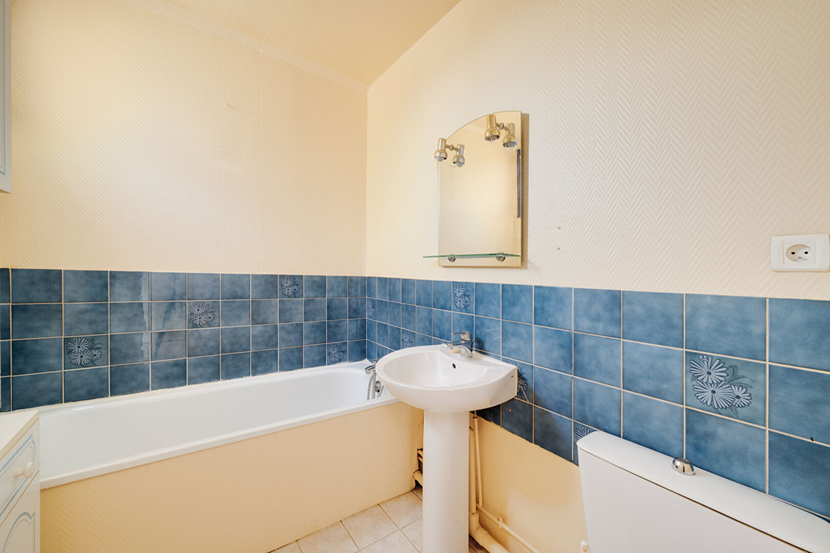 Maison  5 pièce(s) 105 m2 + 600m2 terrain