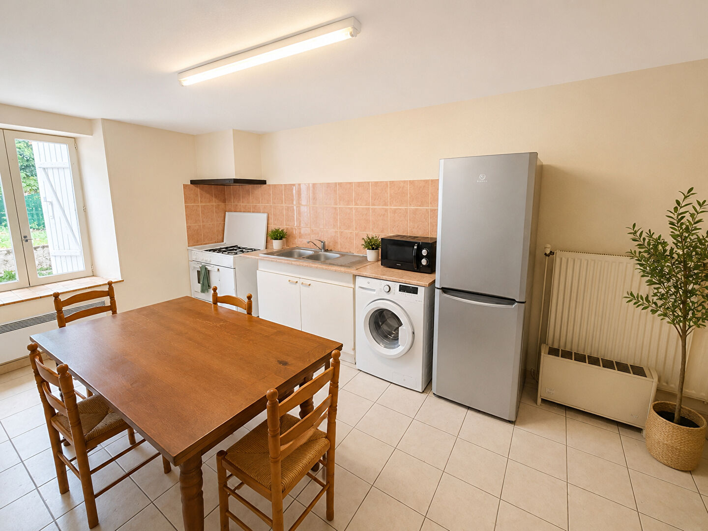 Appartement 3 pièces de 70 m² avec jardin ? Fort potentiel