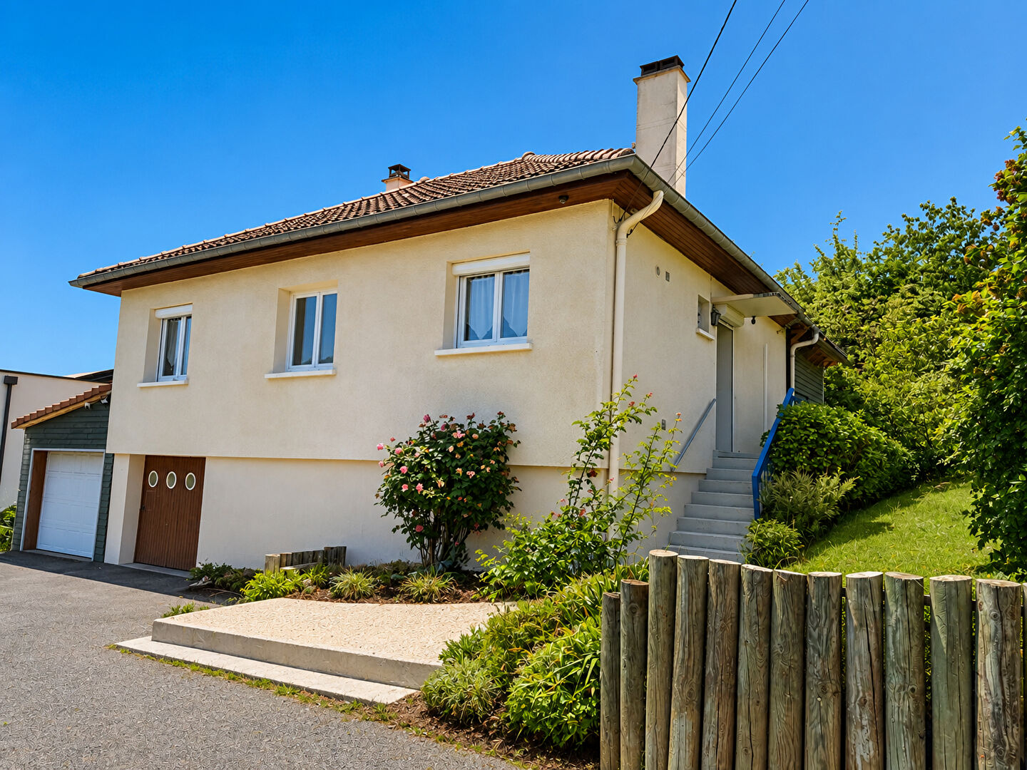 Maison Lay Saint Christophe 4 pièce(s) 170 m2