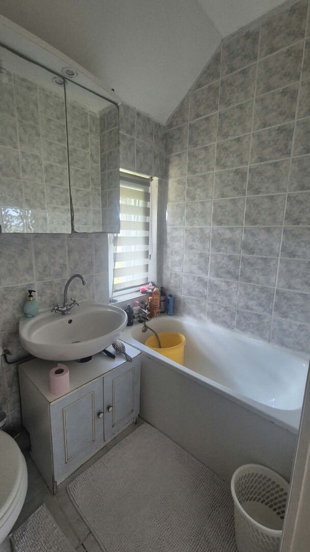 Maison Charmes 3 pièce(s) 70 m2