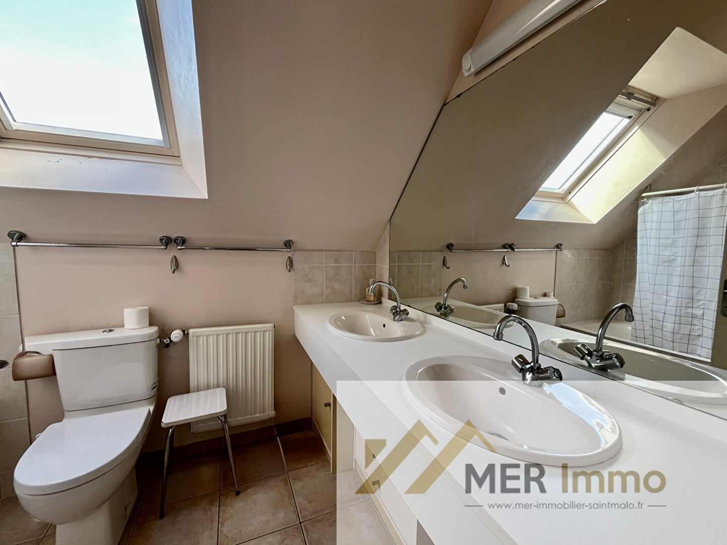 Photo DINARD CENTRE - Charmante maison au calme avec jardin et garage image 6/6