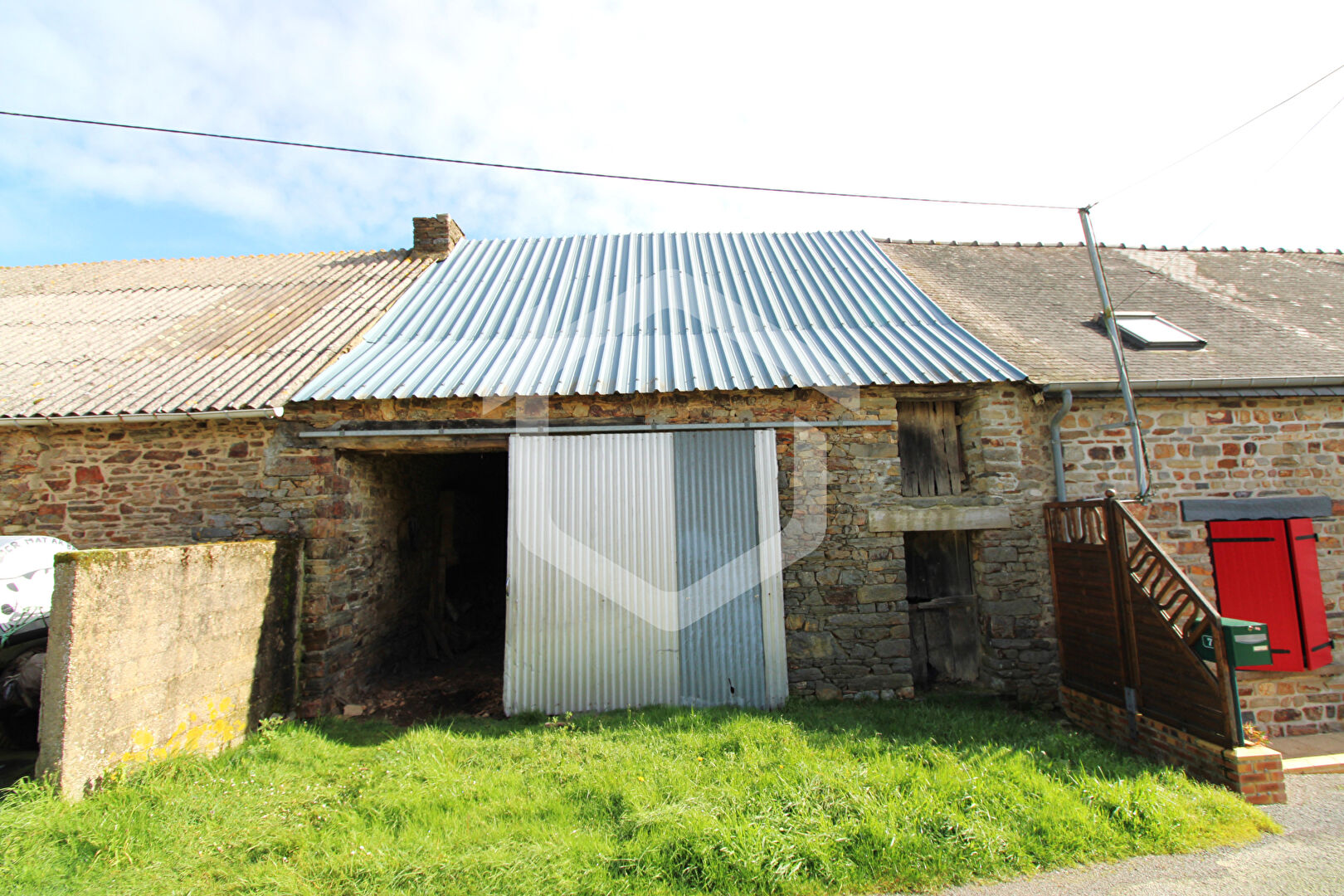Photo Maison à rénover + Dépendance image 6/6