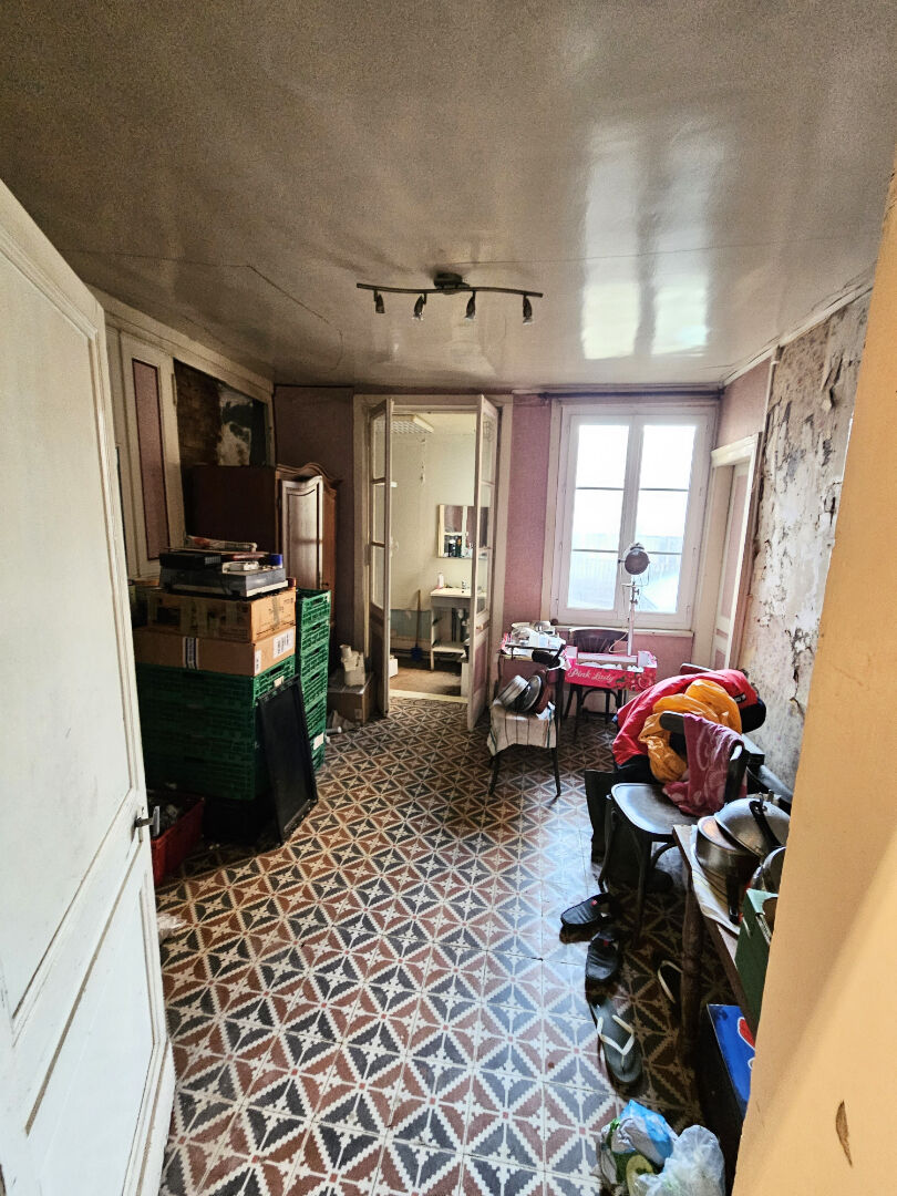 Photo CORMEILLES Centre : Immeuble 30 pièce(s) environ 500 m2 habitables image 4/6