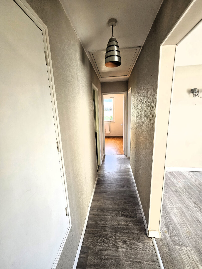 Photo Maison jardin, terrasse et garage à quelques pas du centre de Cormeilles  ! image 5/6