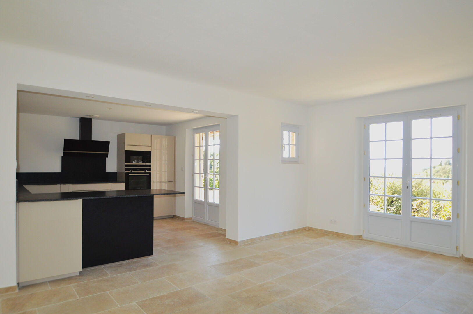 Photo Villa Vue Mer avec Piscine et Garage image 4/6