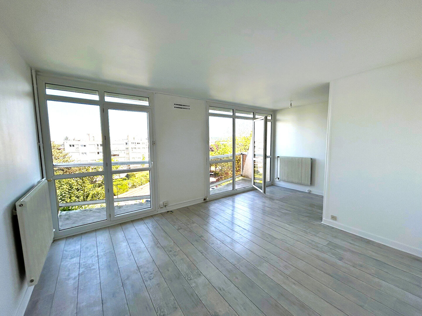 Photo Appartement Plaisir 2 pièce(s) image 1/5