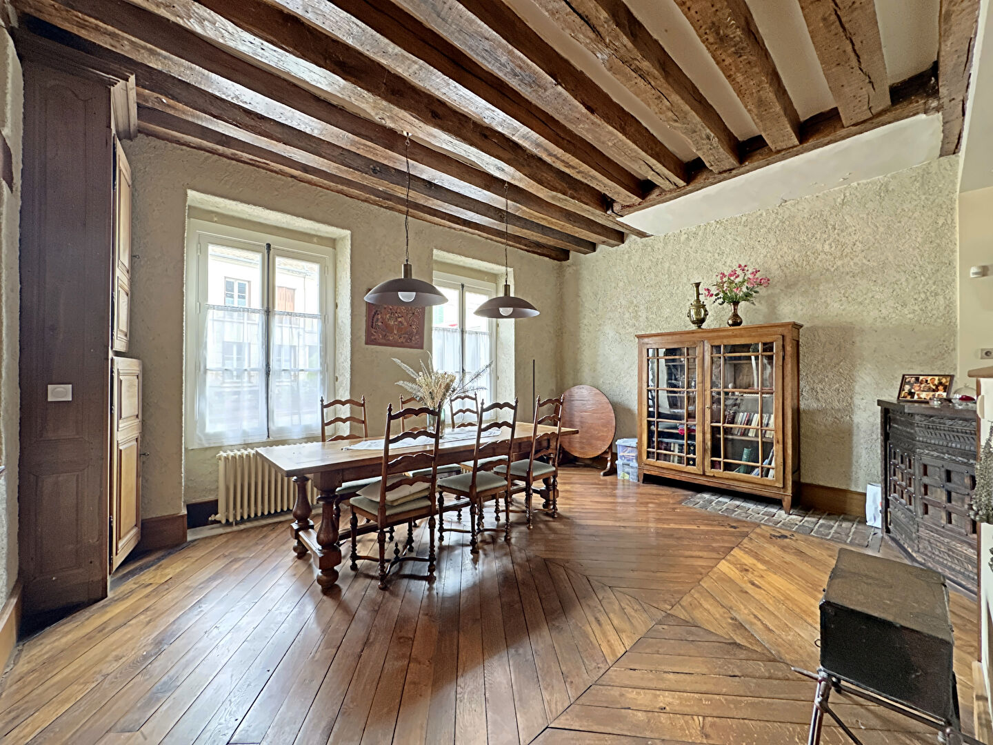 Photo Maison Houdan - 9 pièces image 3/6