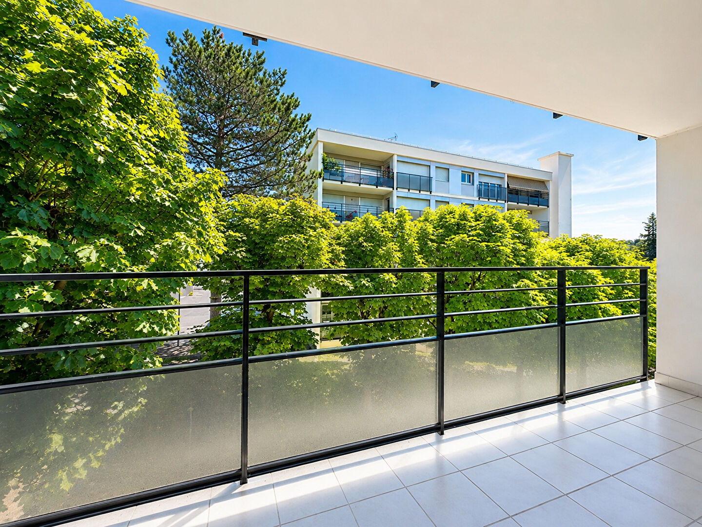 Agence immobilière de MON-BIEN-NEUF.COM Neauphle-le-château - MON-BIEN-NEUF.COM